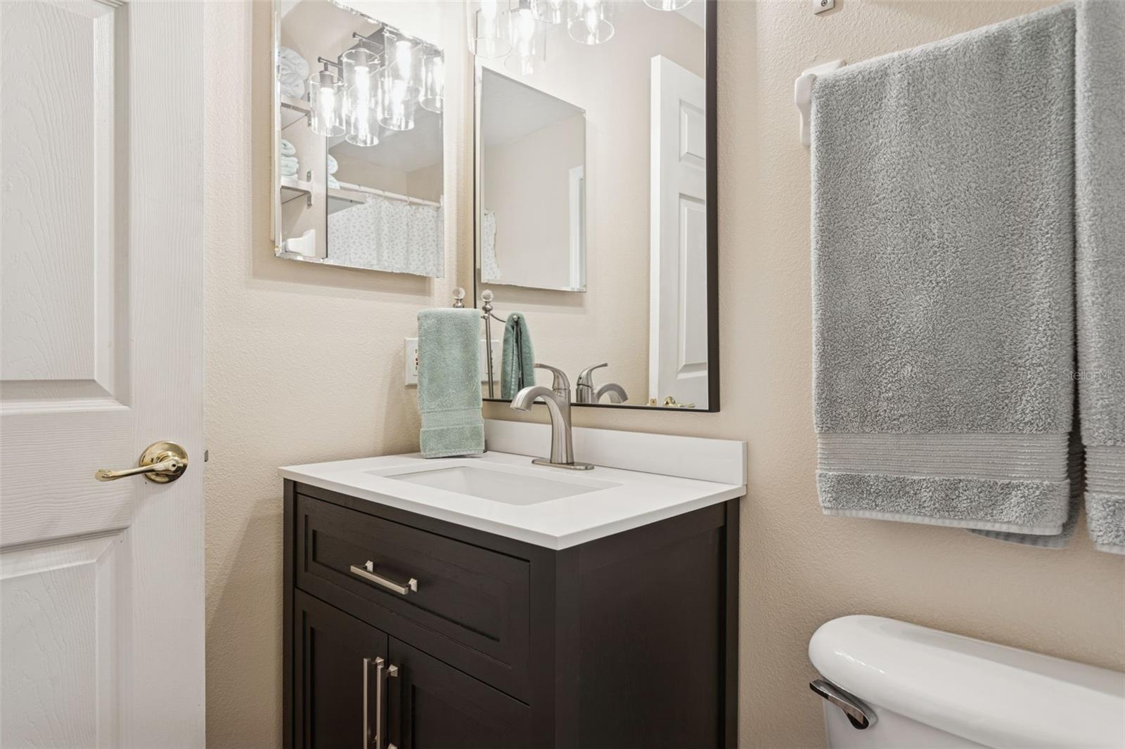 Image 24 of 61 For 7135 Hamilton Park Boulevard