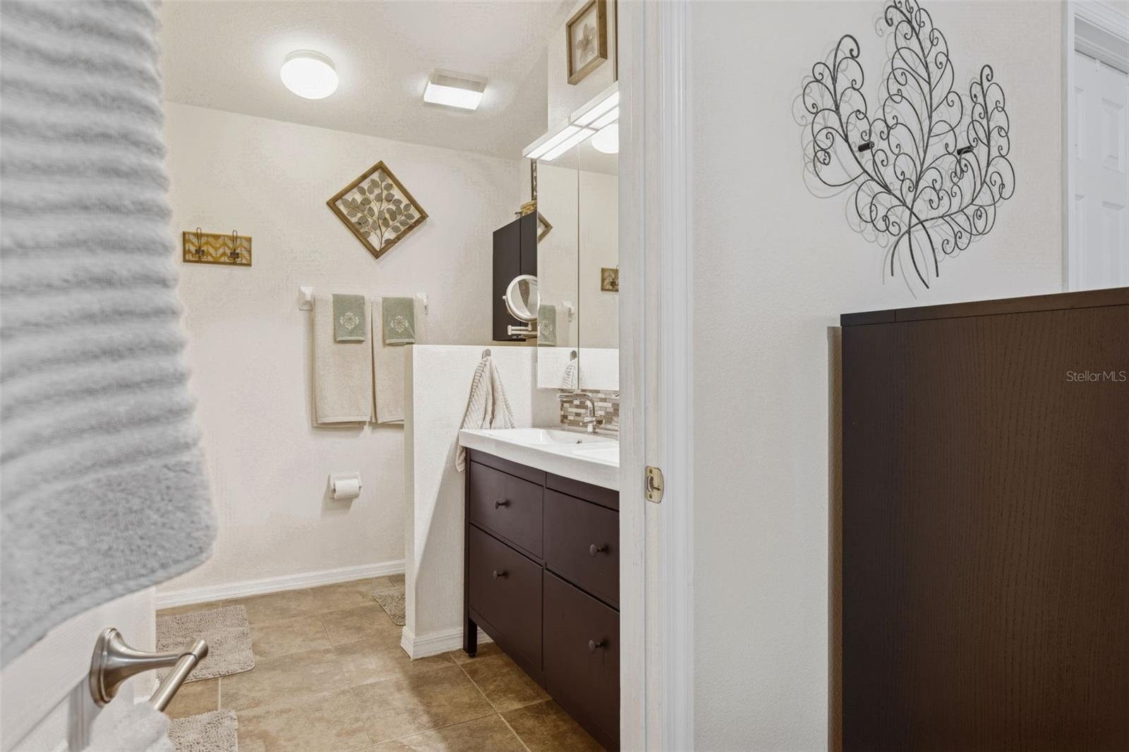 Image 30 of 61 For 7135 Hamilton Park Boulevard