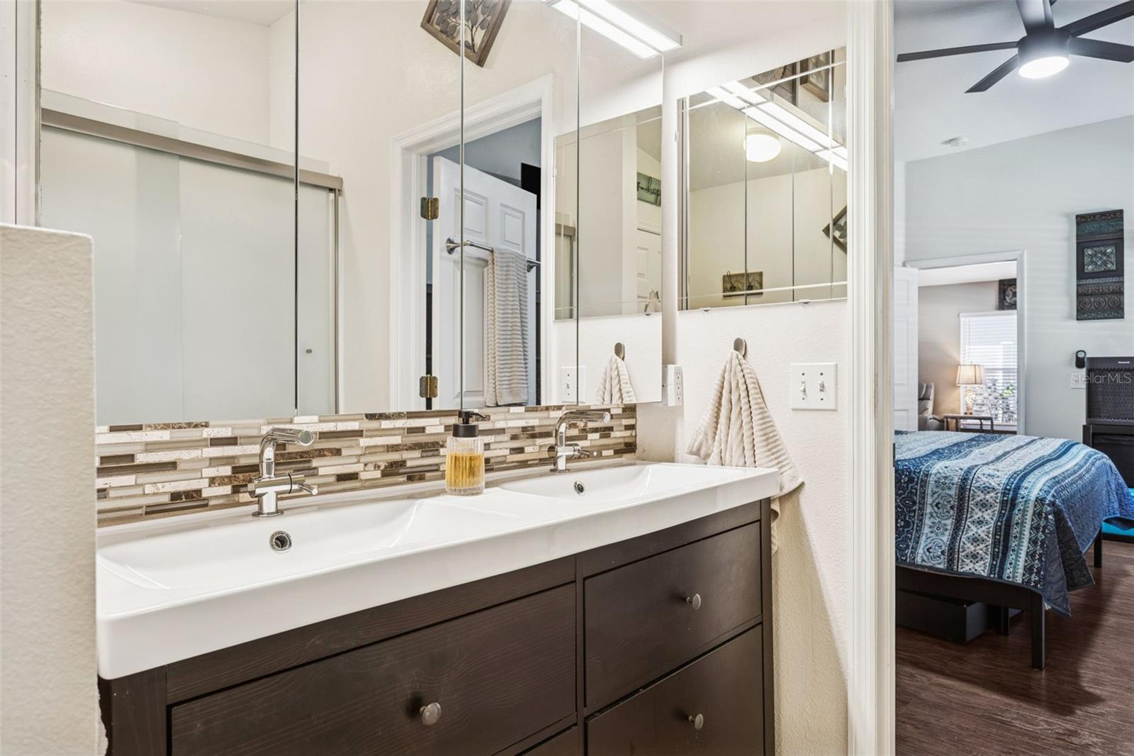 Image 32 of 61 For 7135 Hamilton Park Boulevard