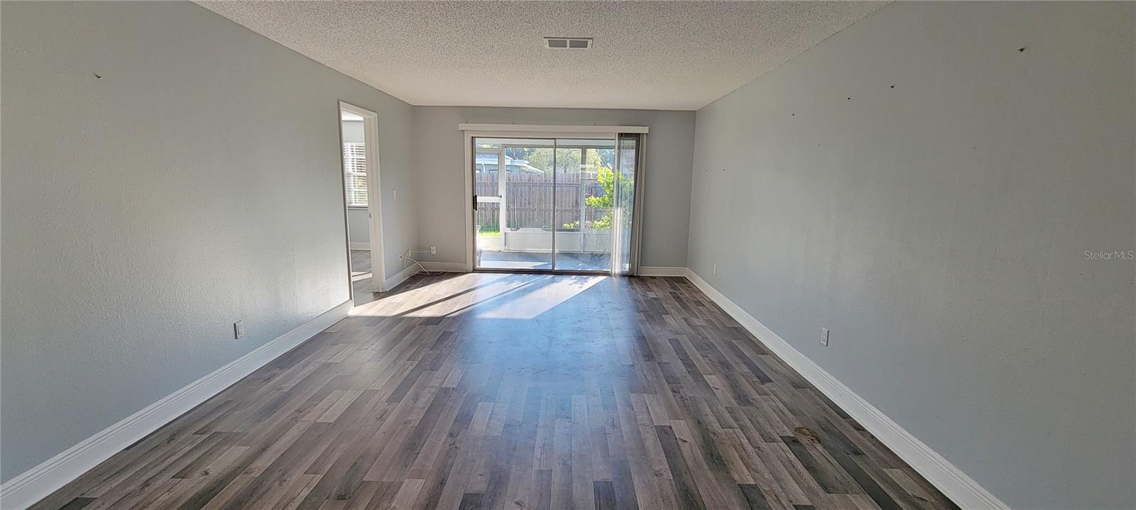 Image 14 of 45 For 3342 Teeside Drive