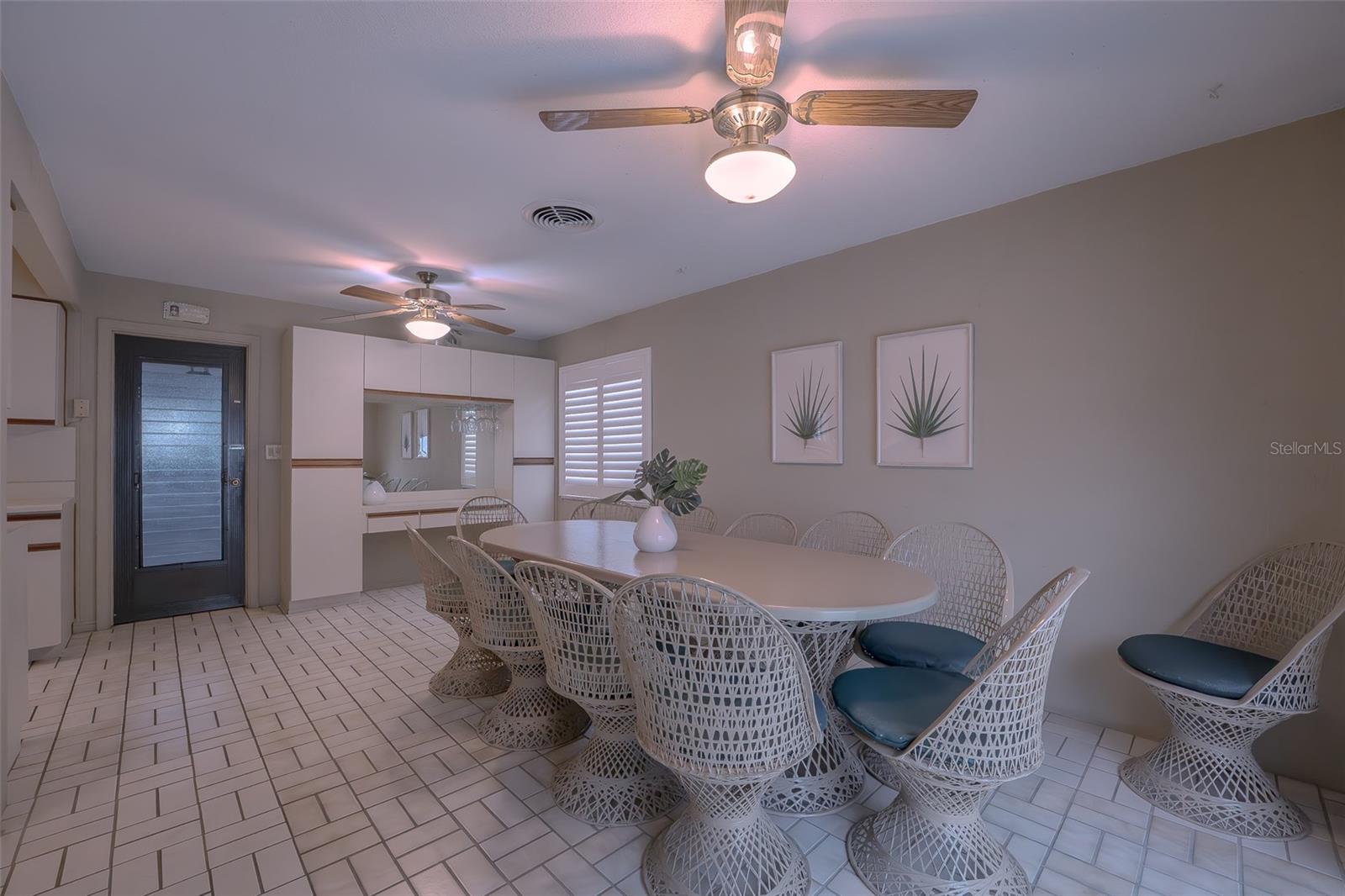 Image 13 of 30 For 14001 Yacht Club Boulevard