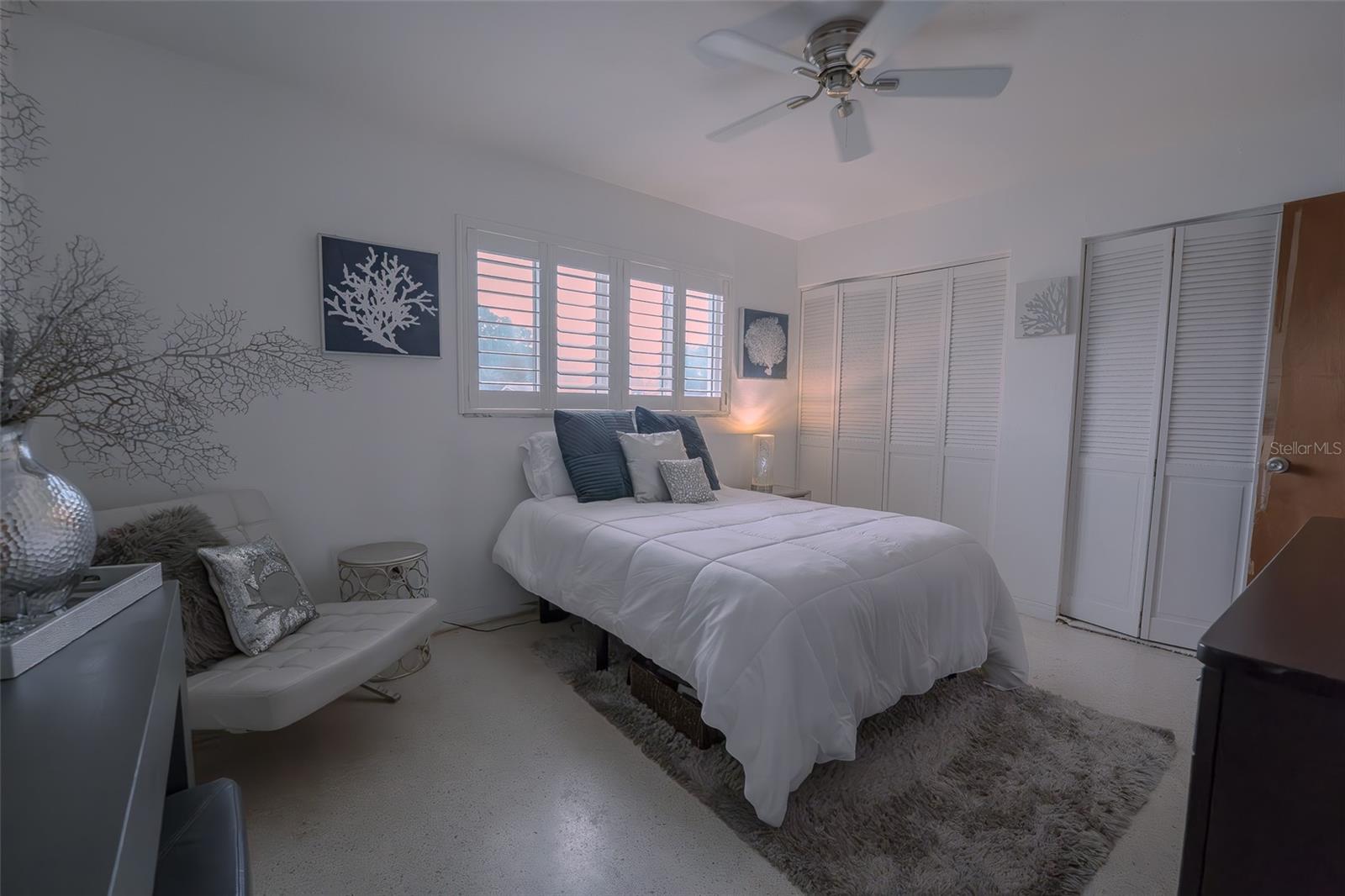 Image 19 of 30 For 14001 Yacht Club Boulevard