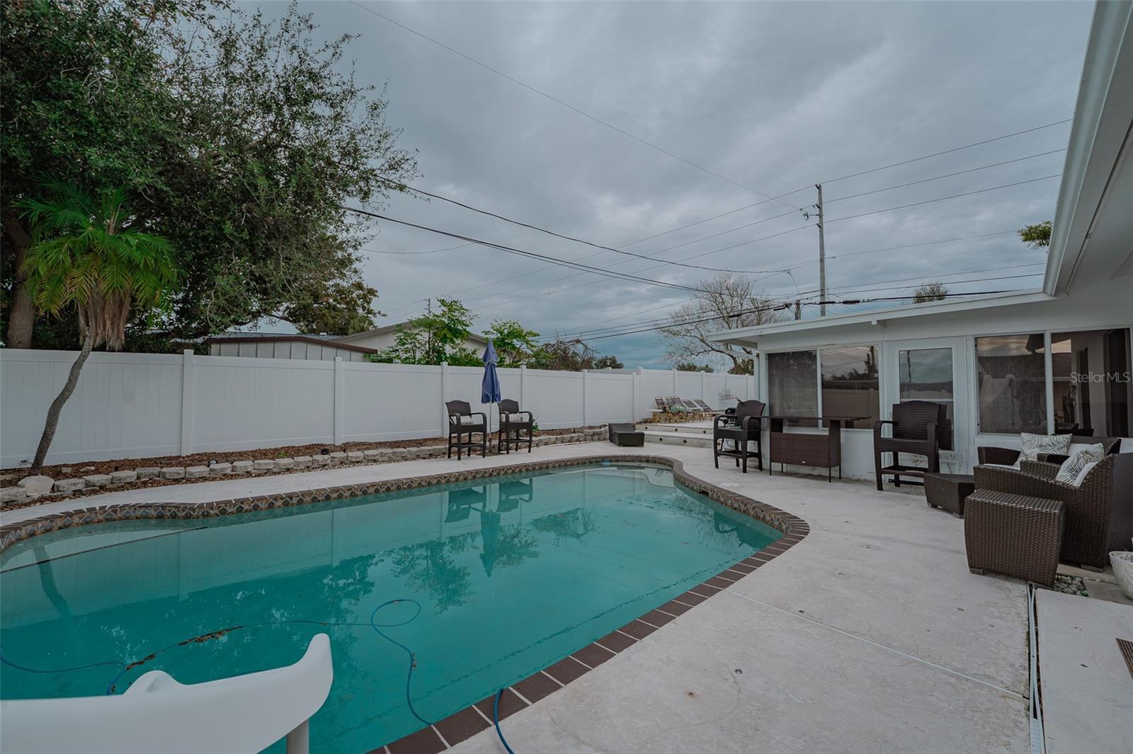 Image 25 of 30 For 14001 Yacht Club Boulevard