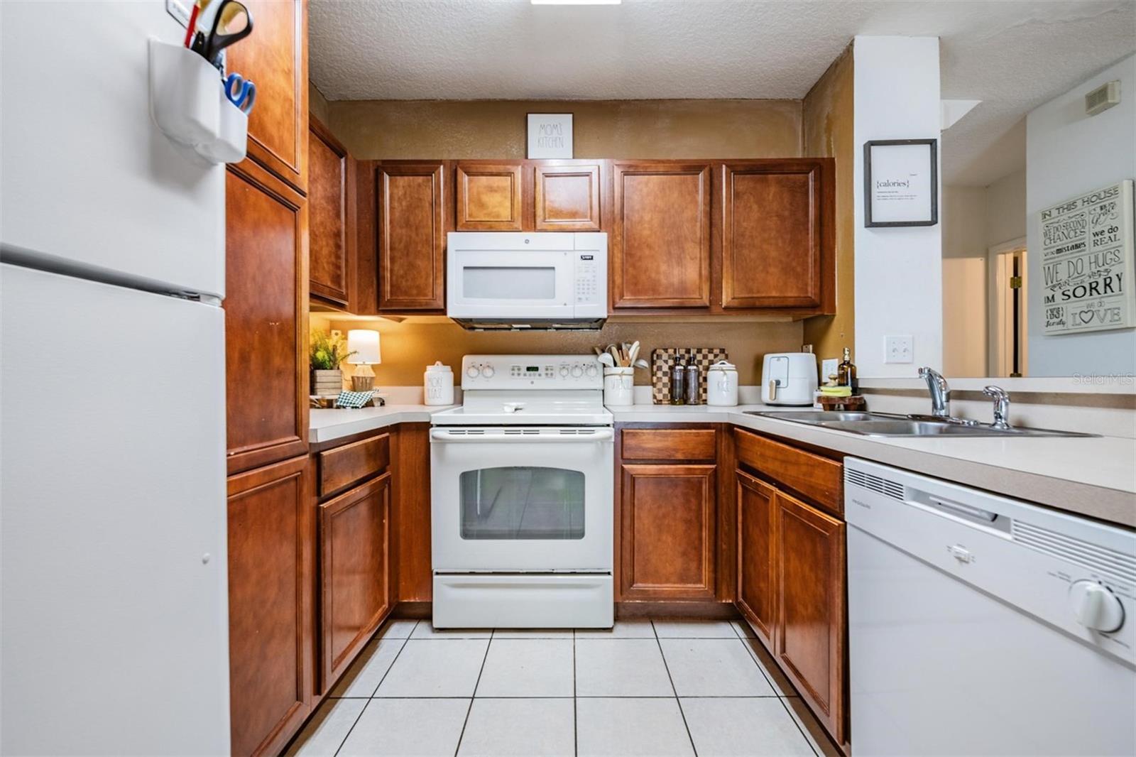 Image 11 of 38 For 3441 Red Rock Drive