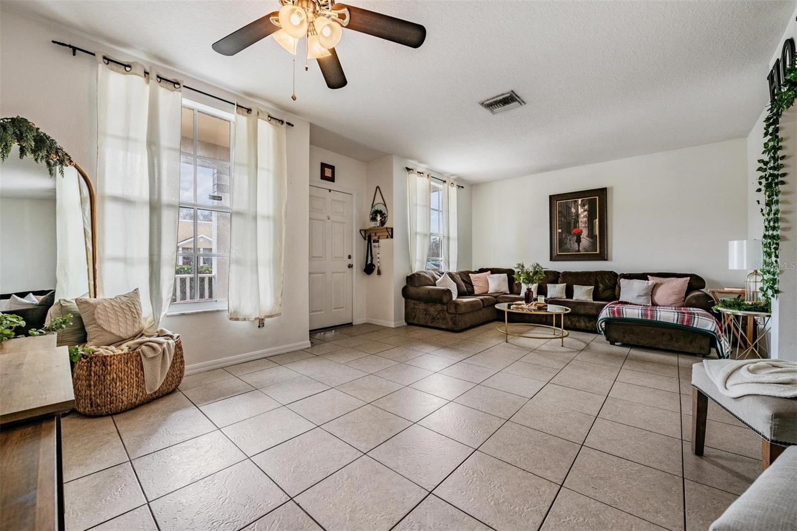 Image 4 of 38 For 3441 Red Rock Drive