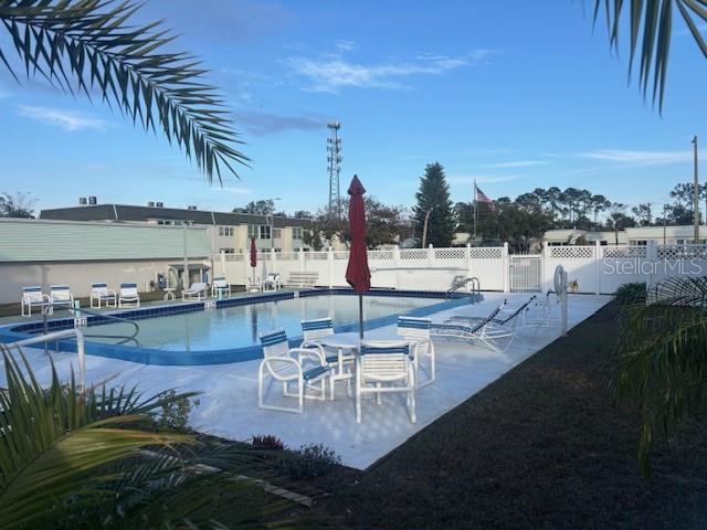 Image 3 of 5 For 5431 Palm Drive