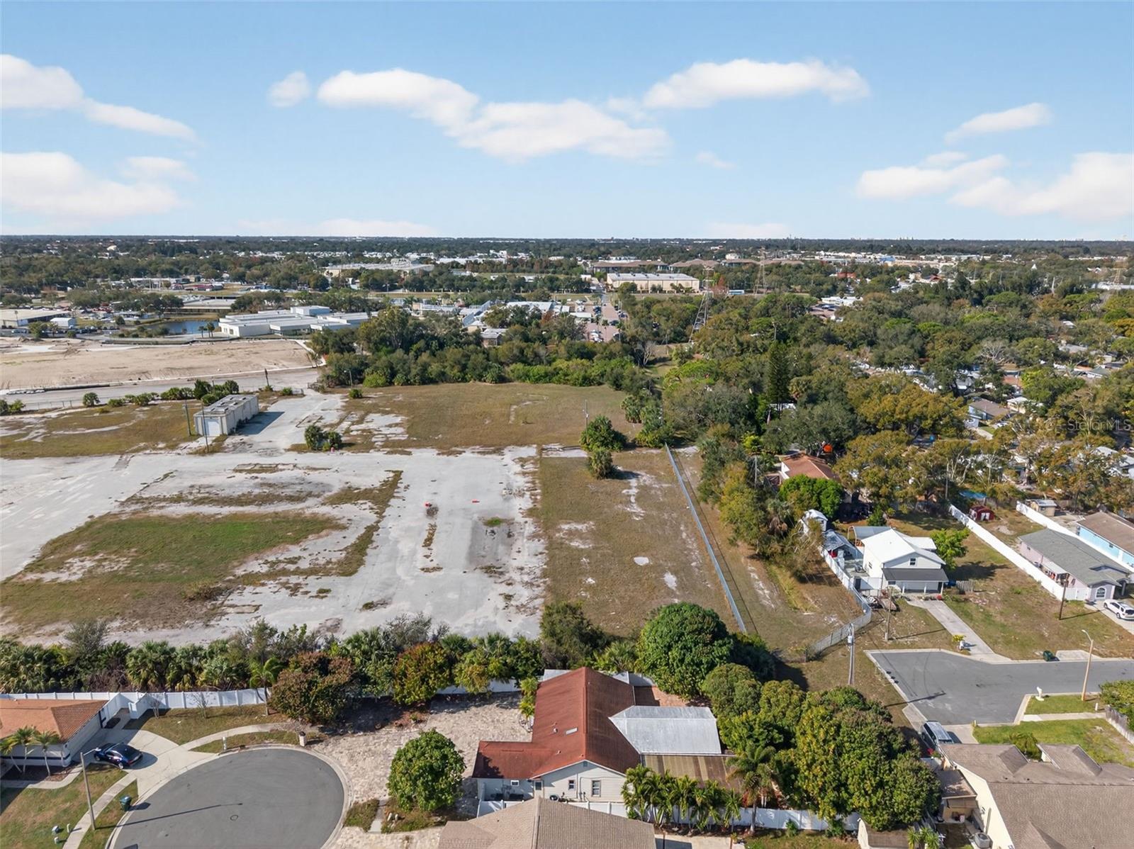 Image 34 of 49 For 5883 Darren Court N