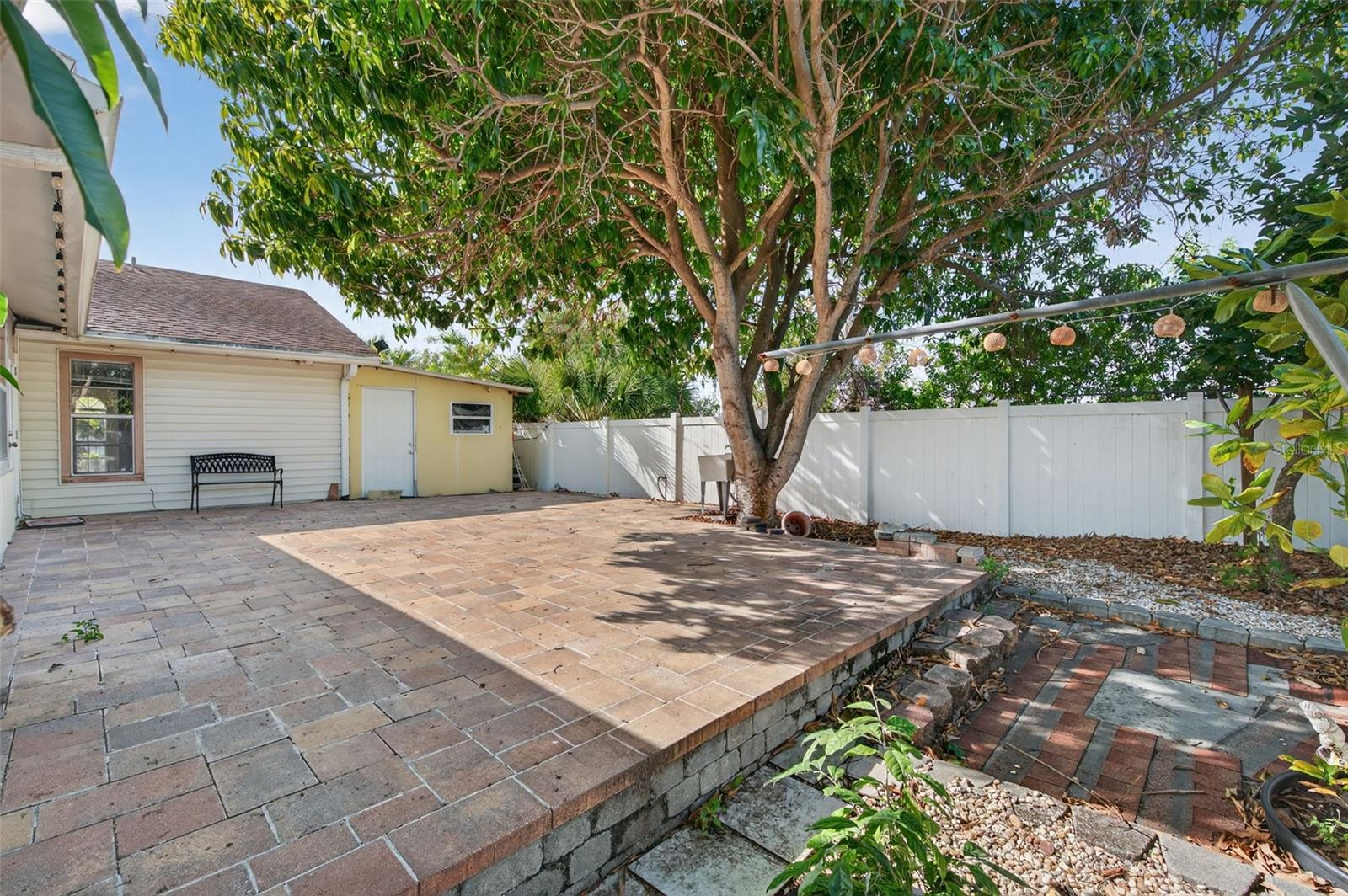 Image 46 of 49 For 5883 Darren Court N