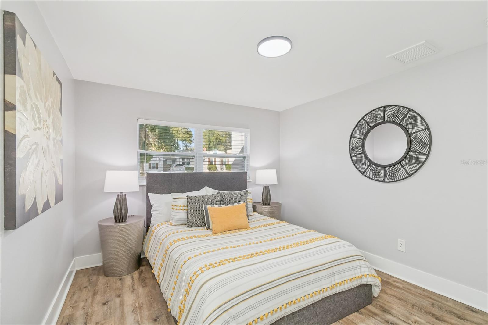 Image 42 of 62 For 1009 Jean Street