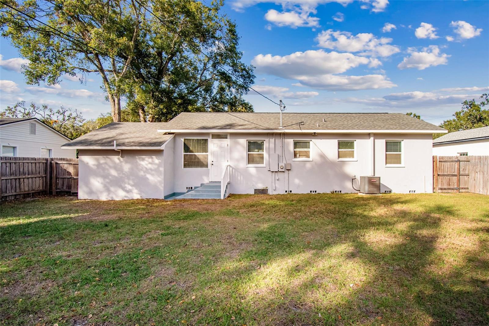 Image 56 of 62 For 1009 Jean Street