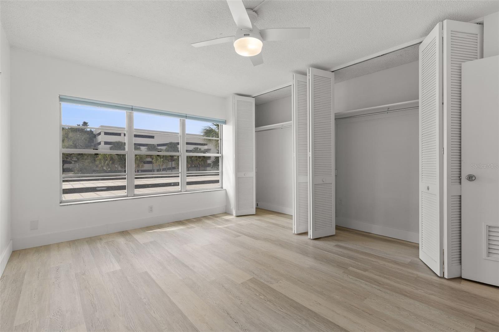 Image 20 of 42 For 2401 Bayshore Boulevard 202