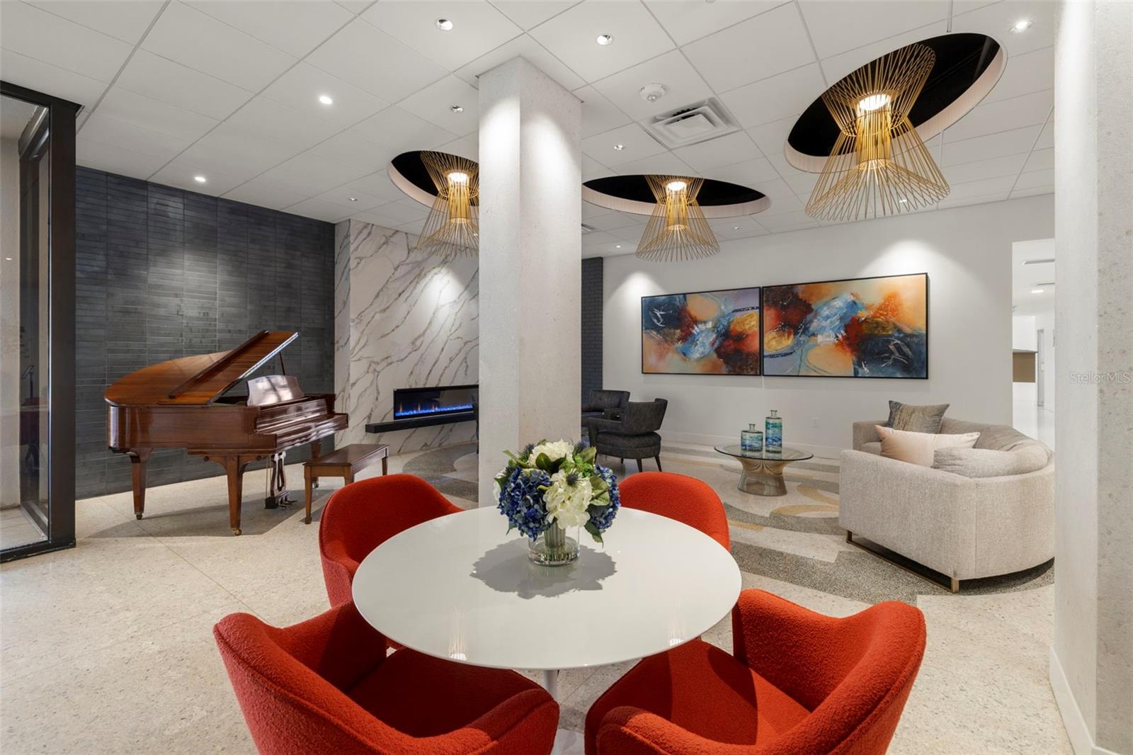 Image 4 of 42 For 2401 Bayshore Boulevard 202