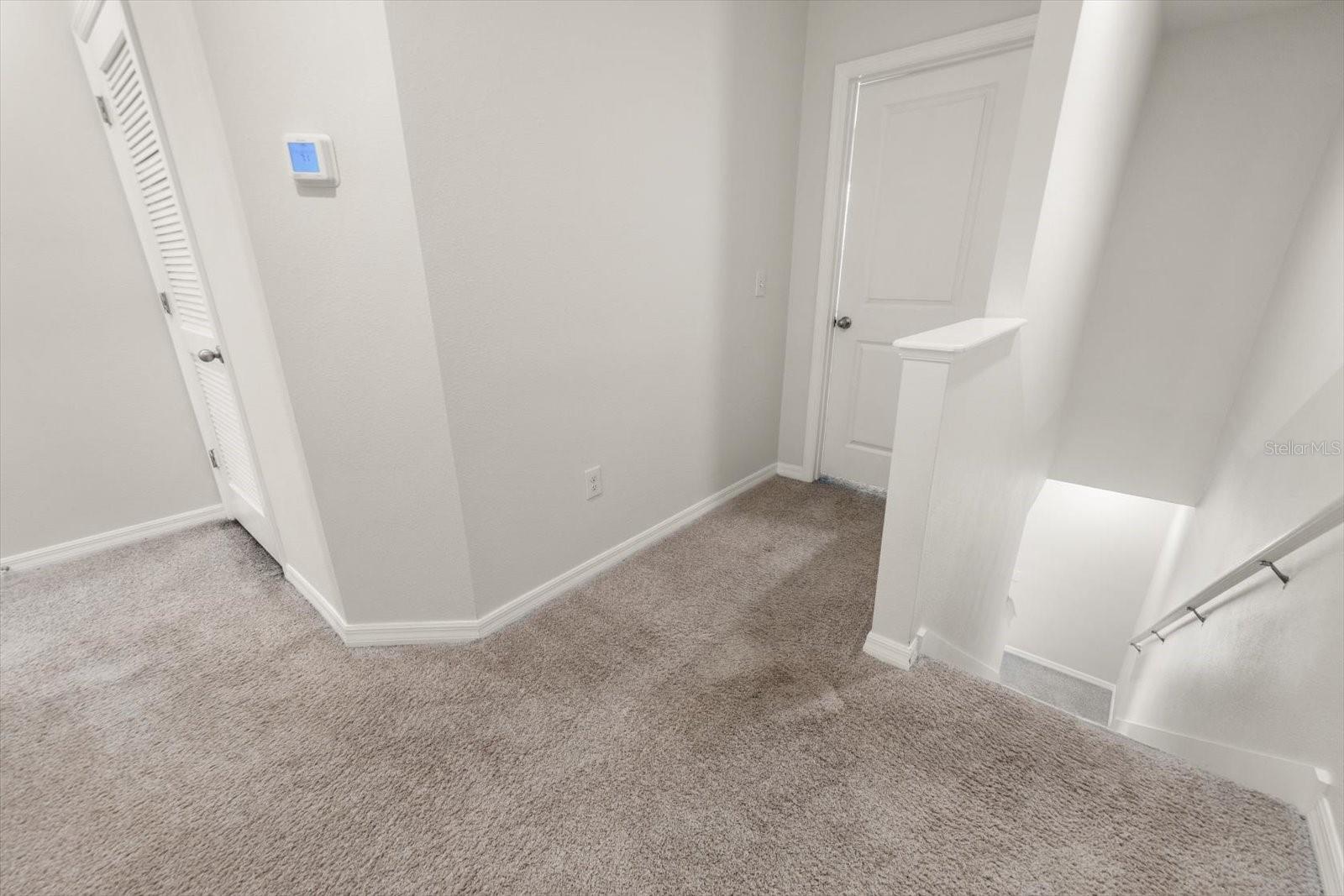 Image 21 of 33 For 424 Newmont Circle