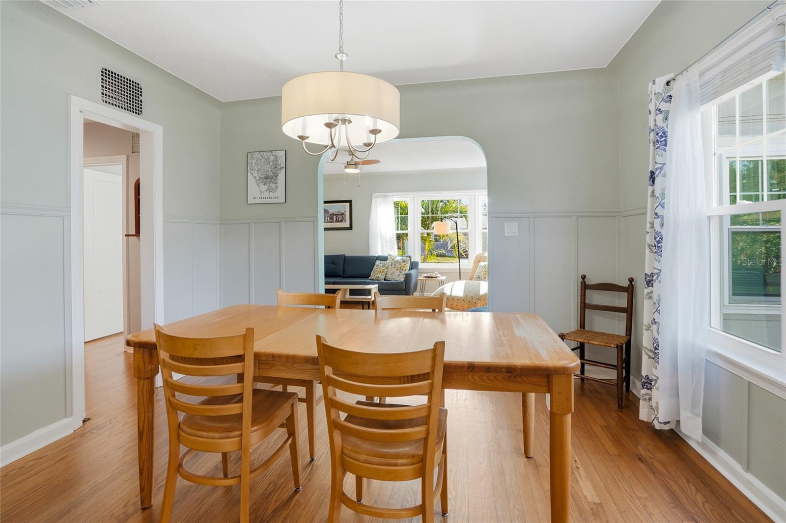 Image 20 of 52 For 511 27th Avenue N