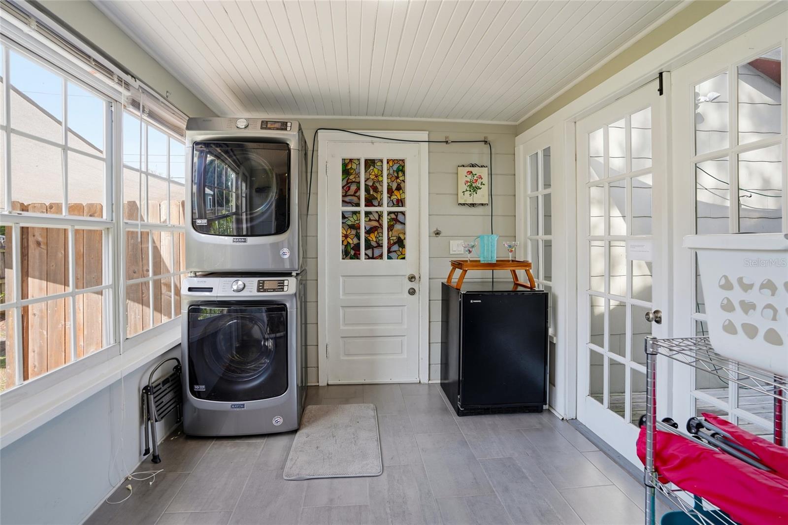 Image 32 of 52 For 511 27th Avenue N