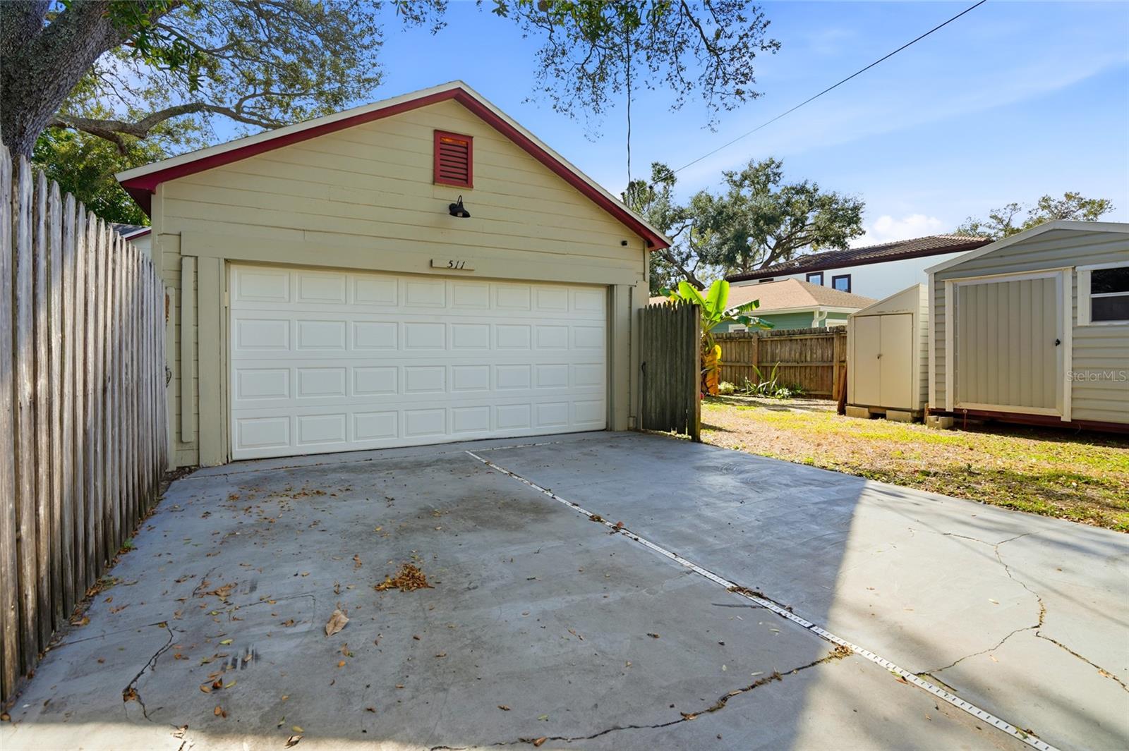 Image 37 of 52 For 511 27th Avenue N