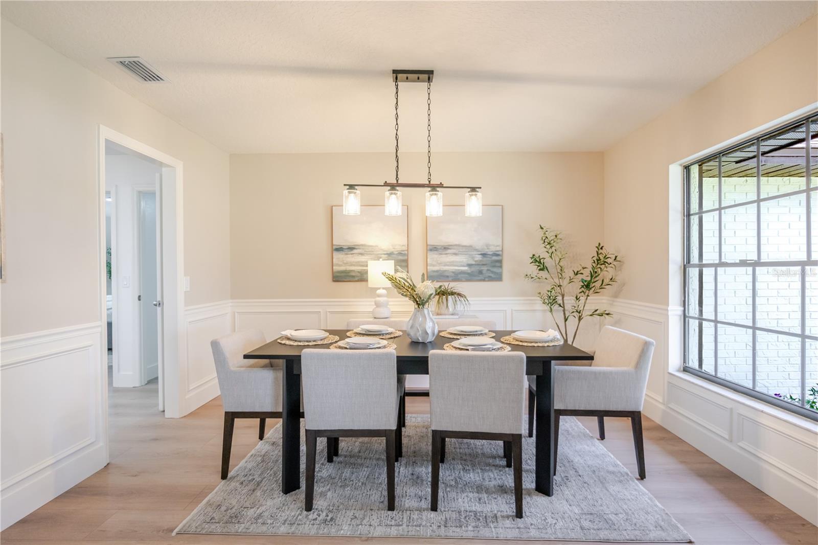 Image 12 of 63 For 2506 College Hill Drive