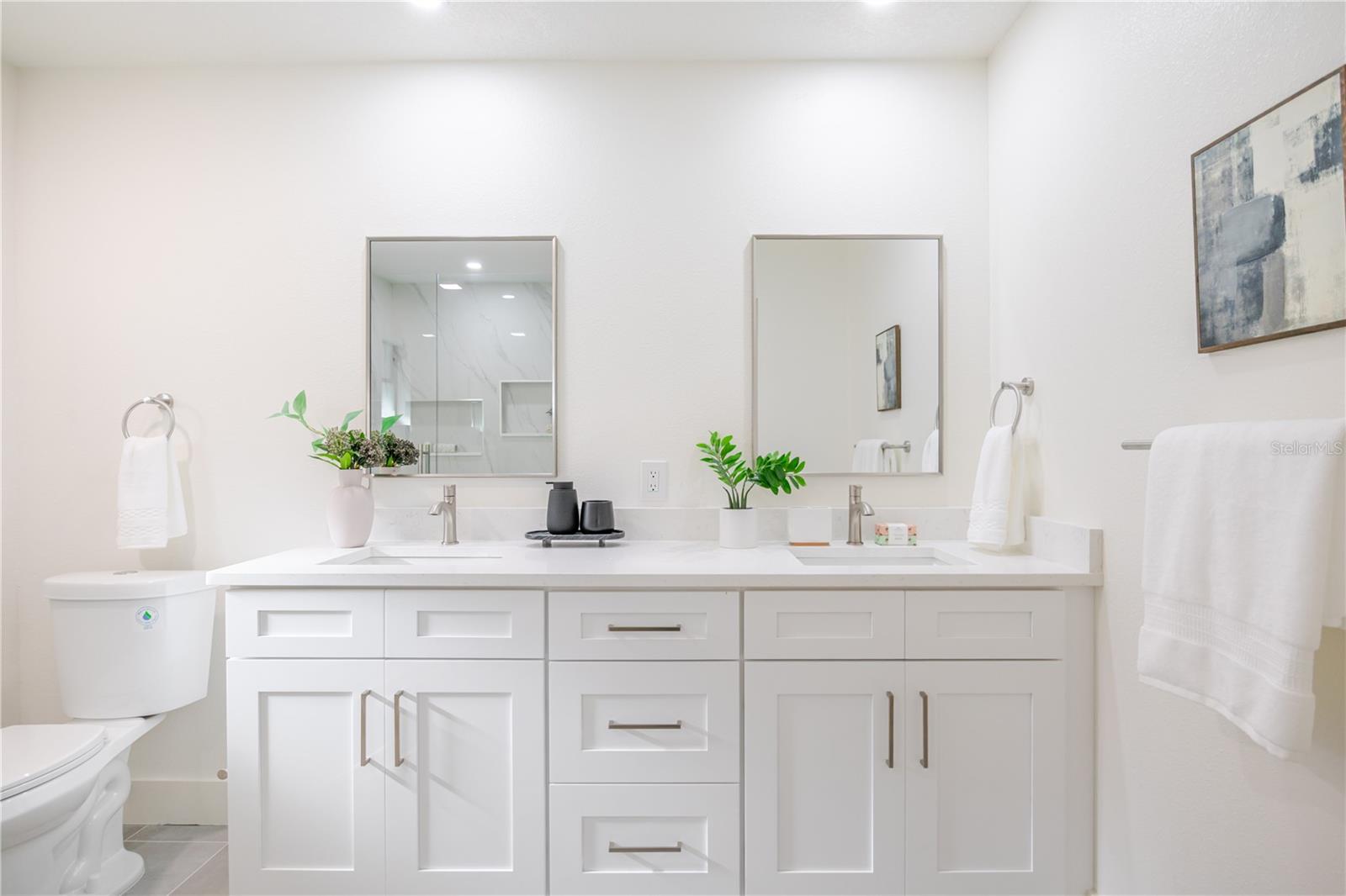 Image 28 of 63 For 2506 College Hill Drive