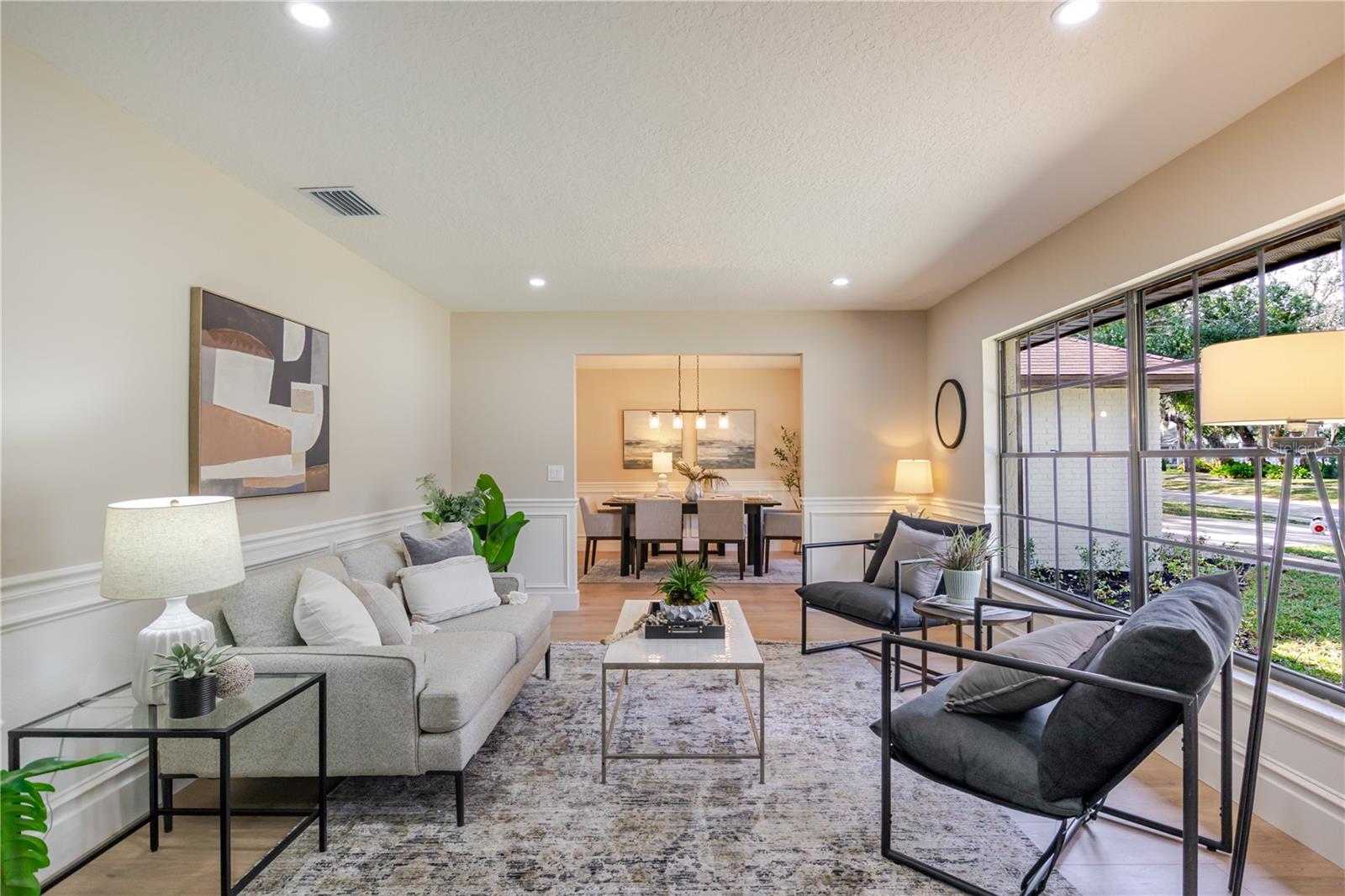 Image 5 of 63 For 2506 College Hill Drive