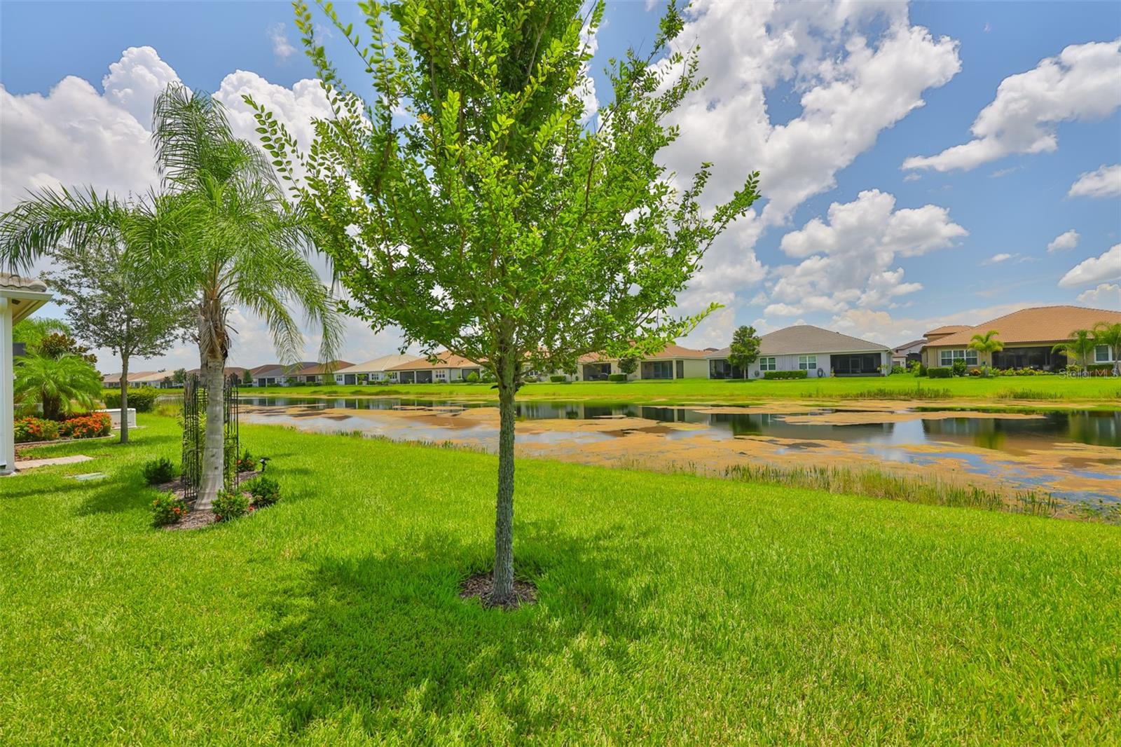 Listing photo id 29 for 4836 Sevilla Shores Drive