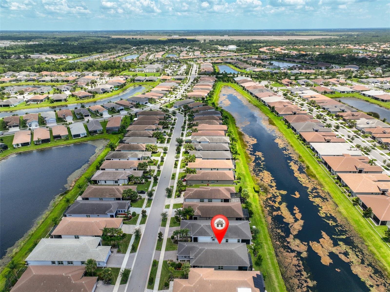 Listing photo id 36 for 4836 Sevilla Shores Drive