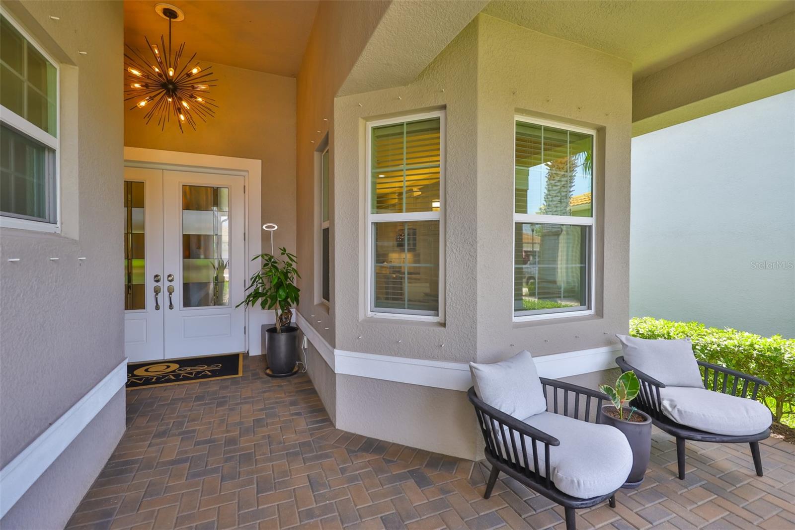 Listing photo id 3 for 4836 Sevilla Shores Drive