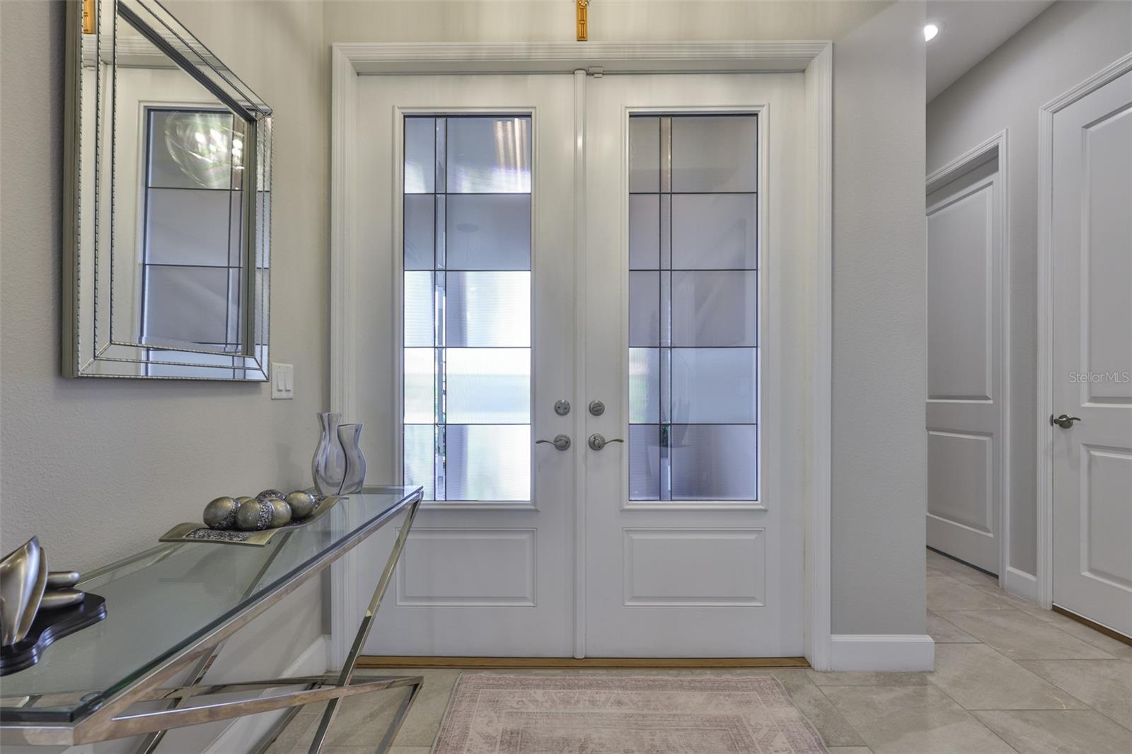 Listing photo id 4 for 4836 Sevilla Shores Drive