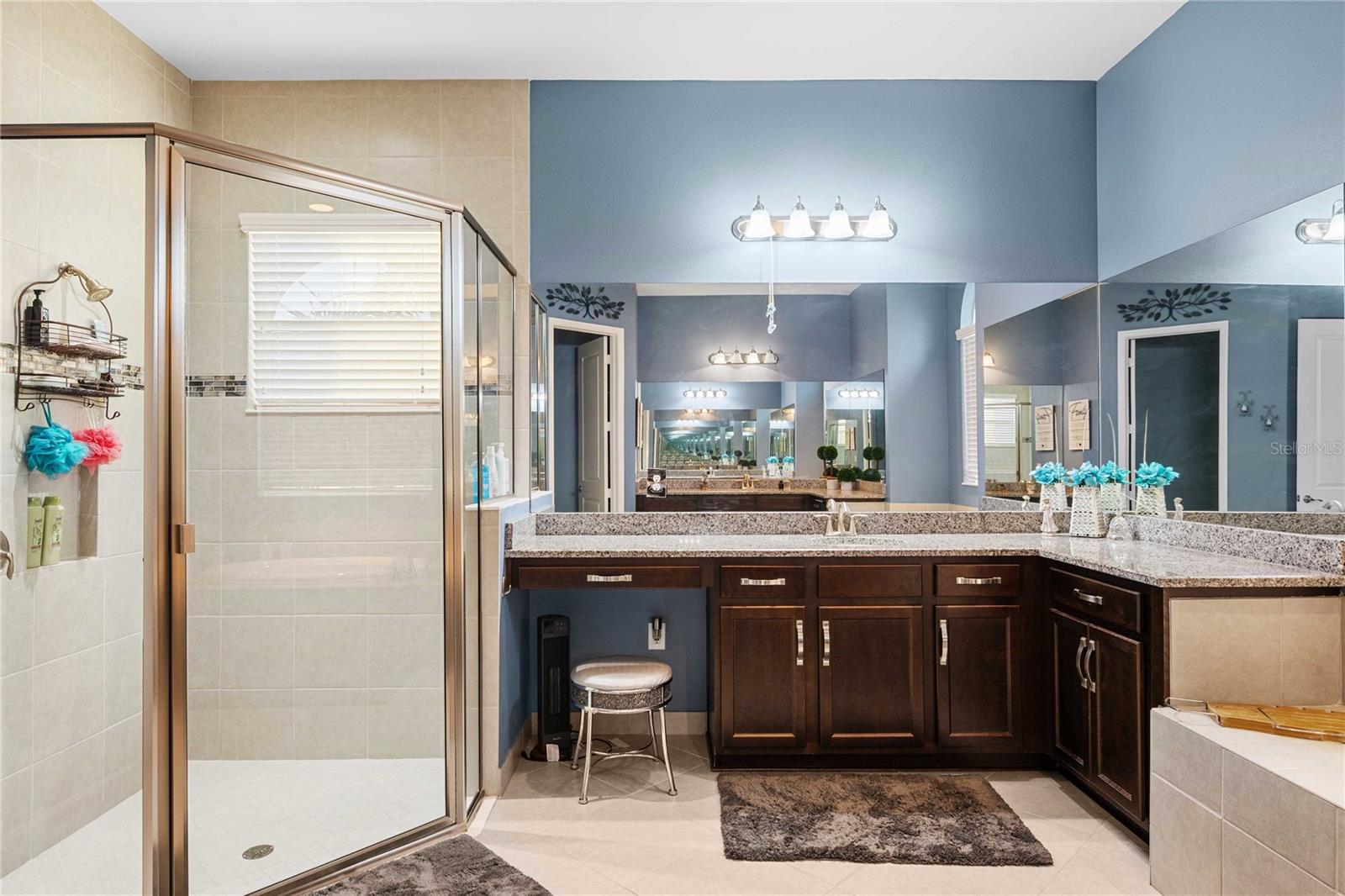 Image 20 of 76 For 2611 Coco Palm Circle