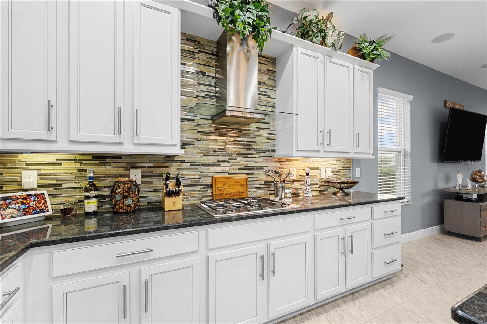 Image 31 of 76 For 2611 Coco Palm Circle