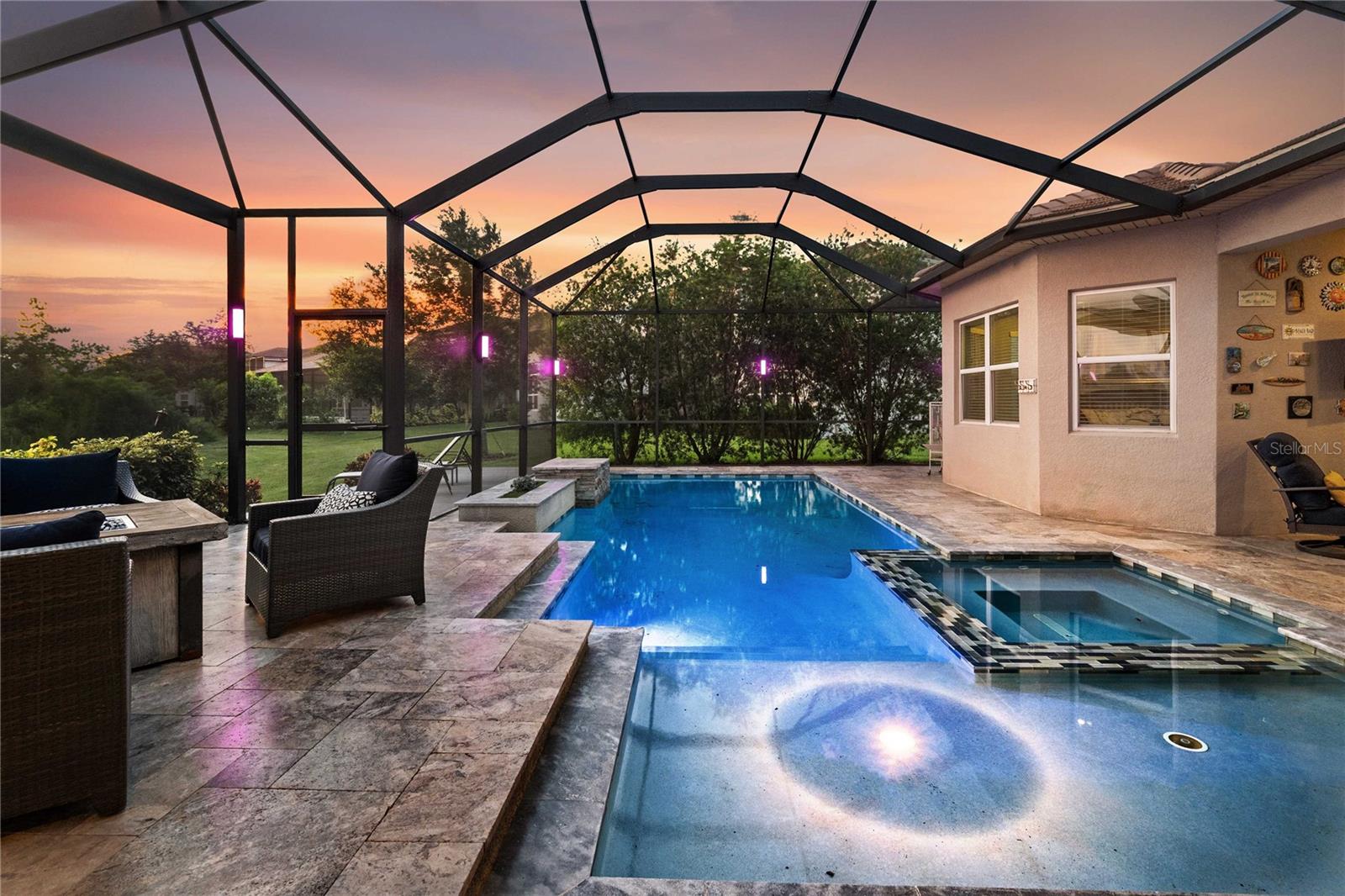 Image 4 of 76 For 2611 Coco Palm Circle