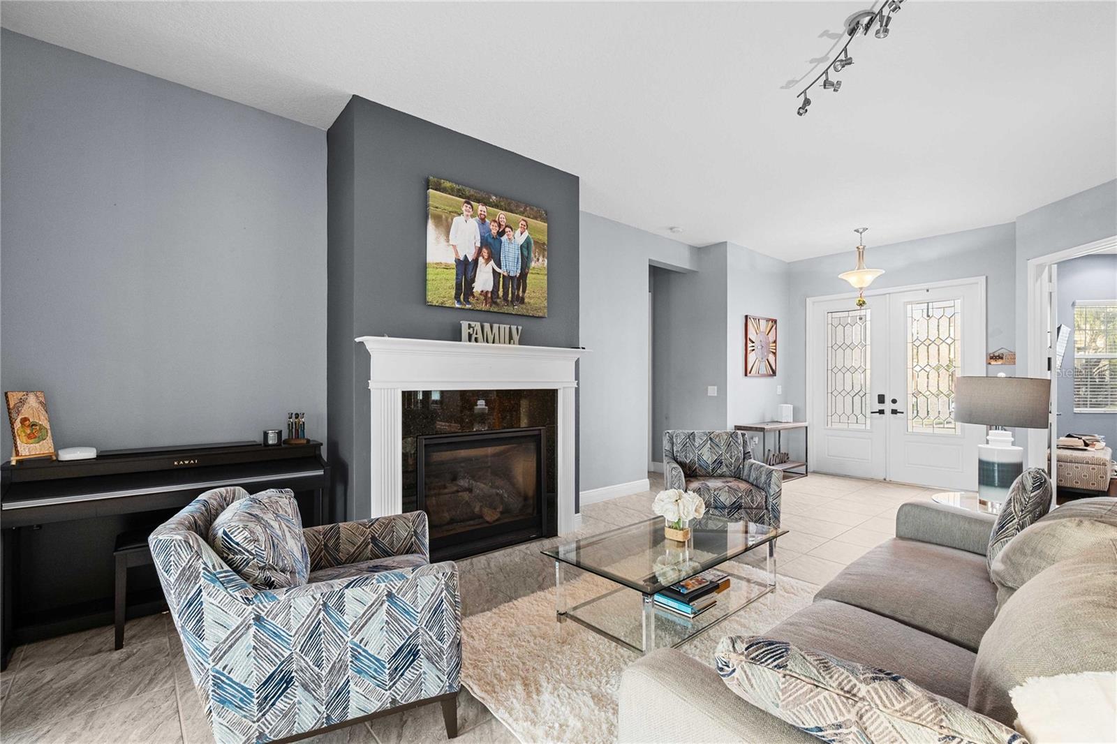 Image 6 of 76 For 2611 Coco Palm Circle