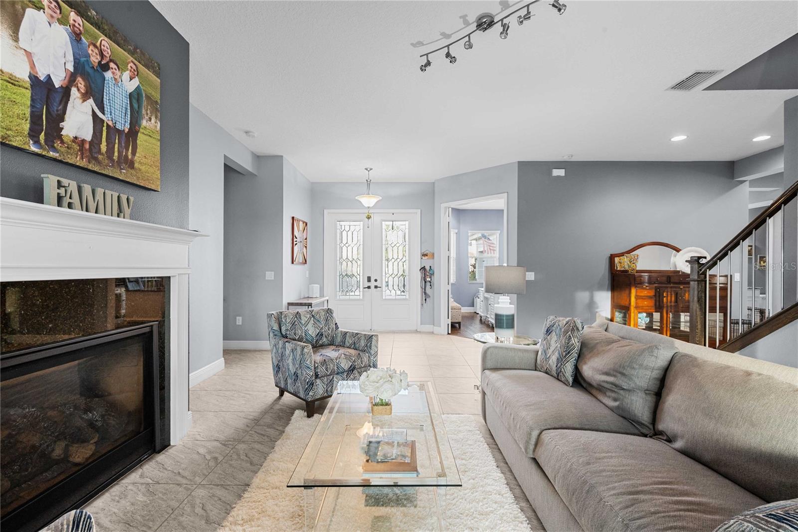 Image 7 of 76 For 2611 Coco Palm Circle