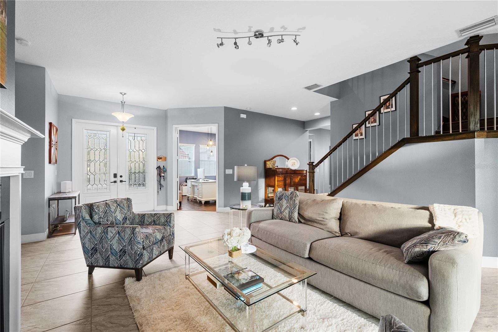 Image 8 of 76 For 2611 Coco Palm Circle