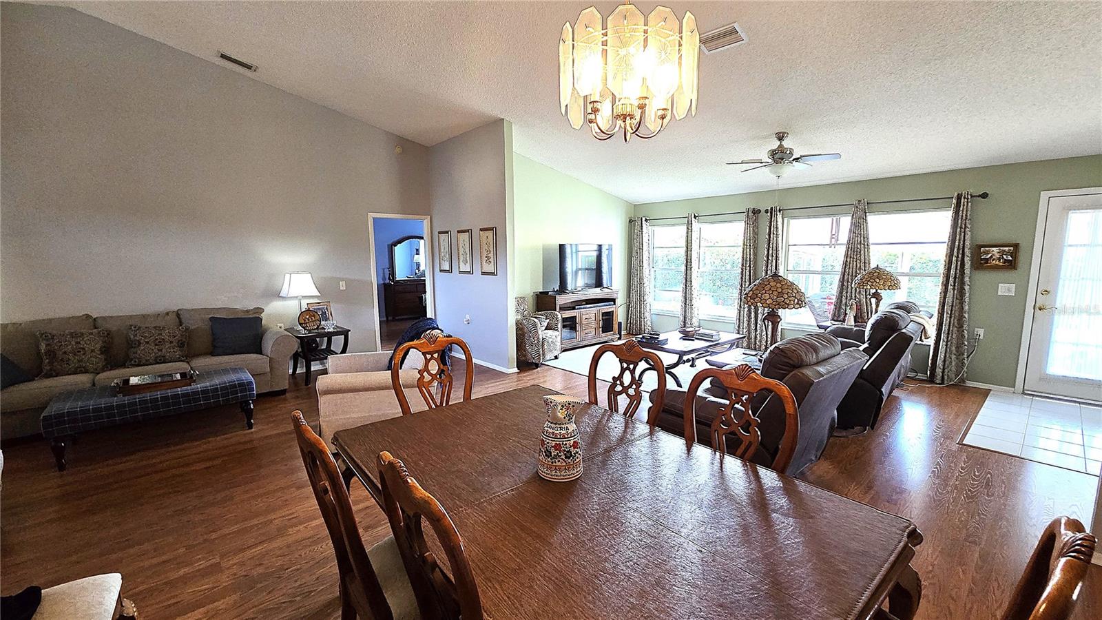 Image 10 of 42 For 6521 Pine Walk Drive