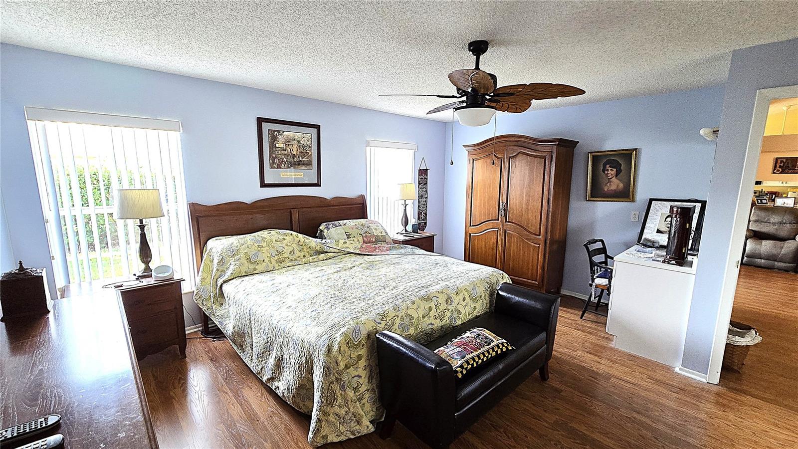 Image 14 of 42 For 6521 Pine Walk Drive