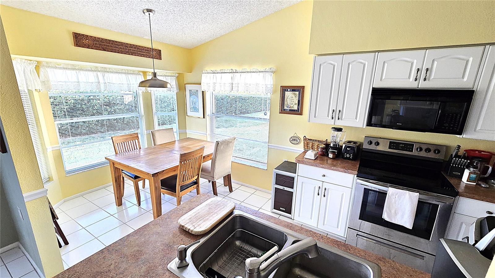 Image 20 of 42 For 6521 Pine Walk Drive