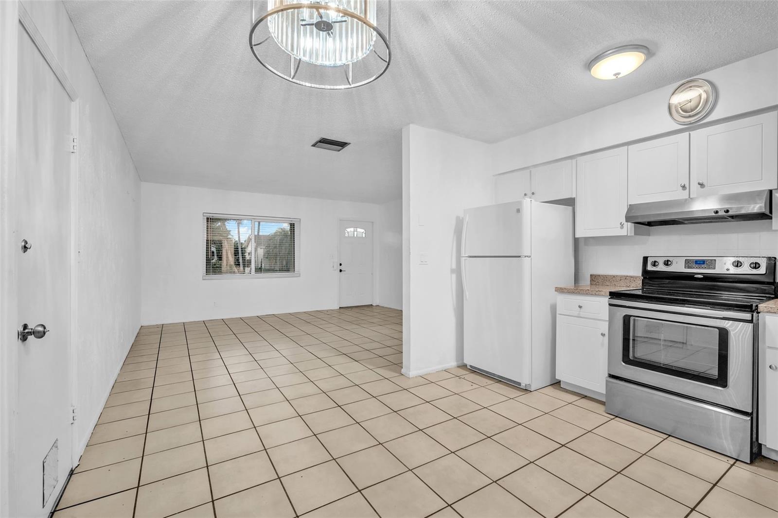 Image 10 of 32 For 7000 95th Terrace