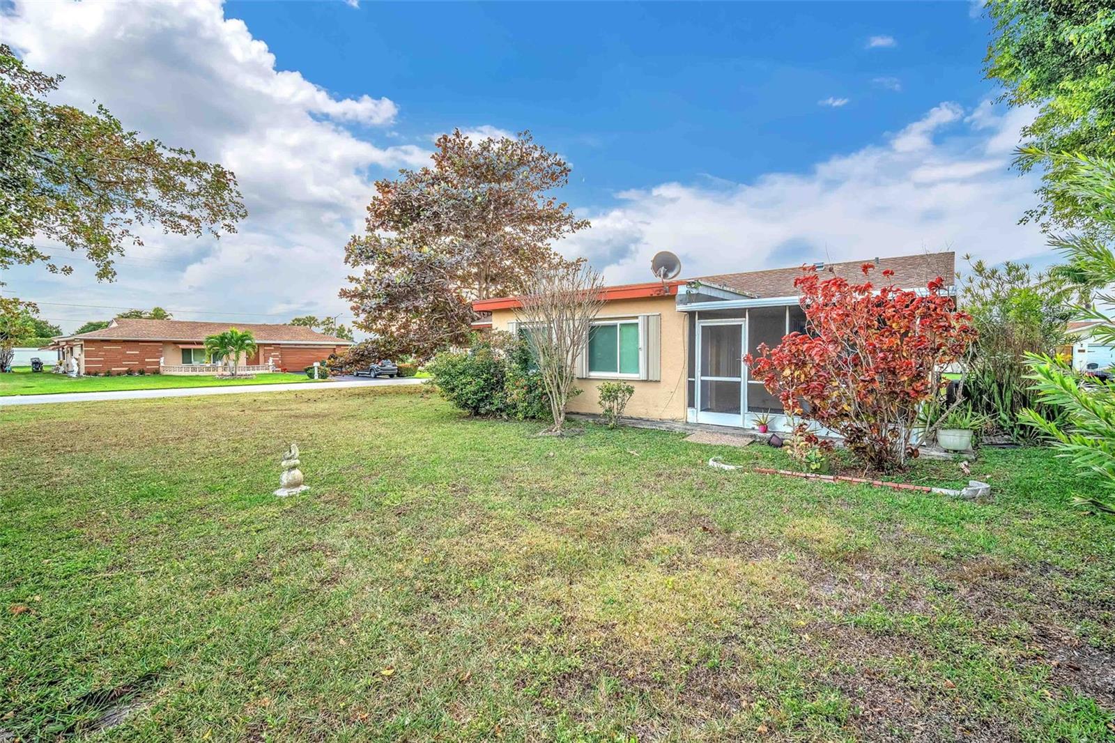 Image 31 of 32 For 7000 95th Terrace