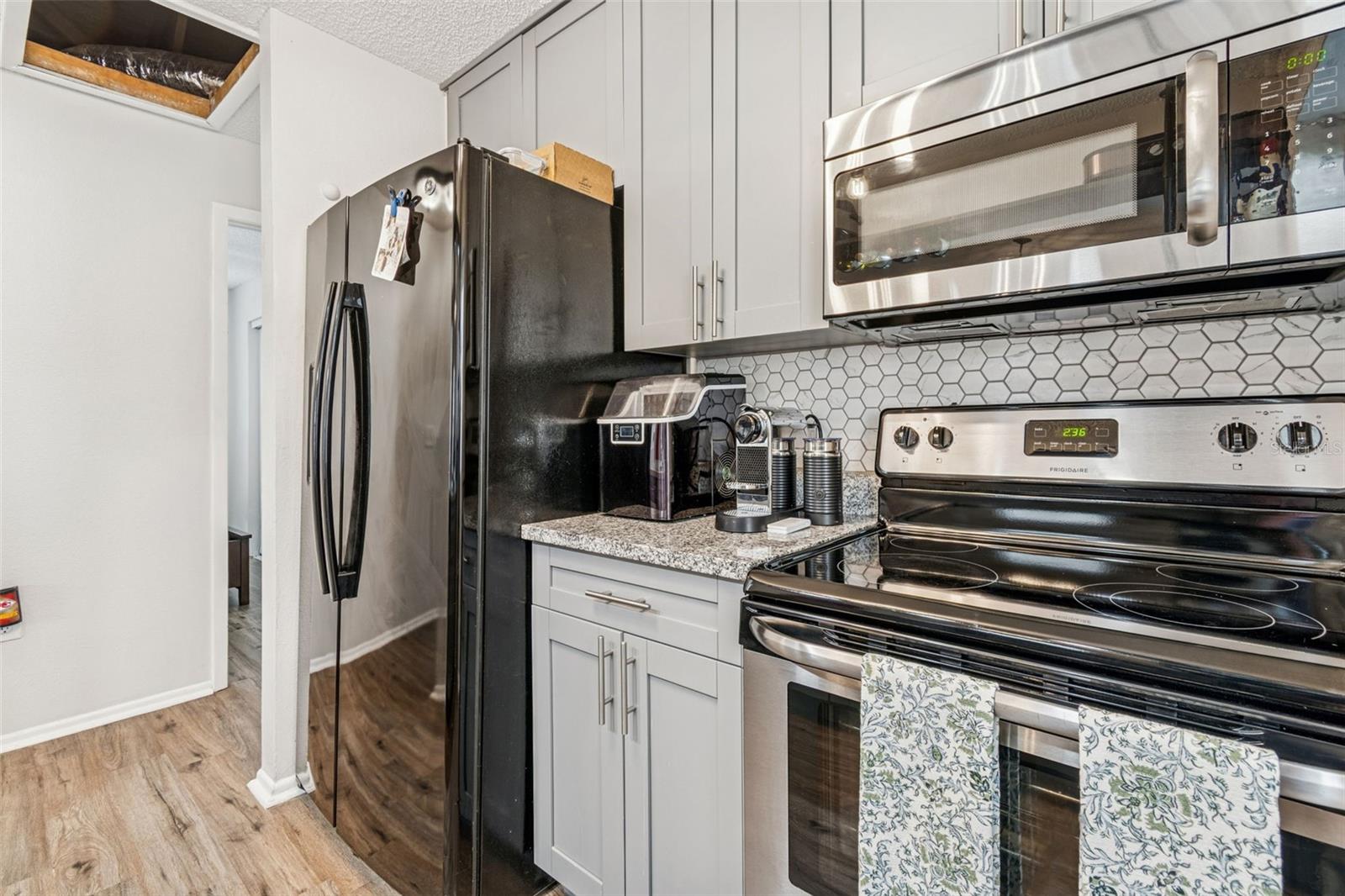 Image 11 of 27 For 2101 Cherry Street