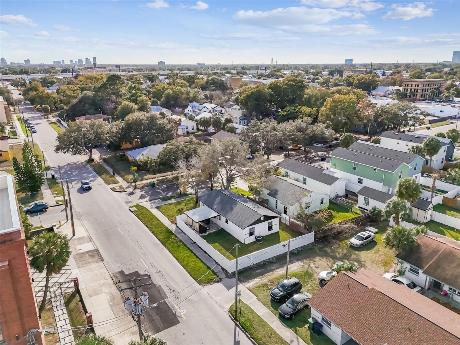 Image 24 of 27 For 2101 Cherry Street