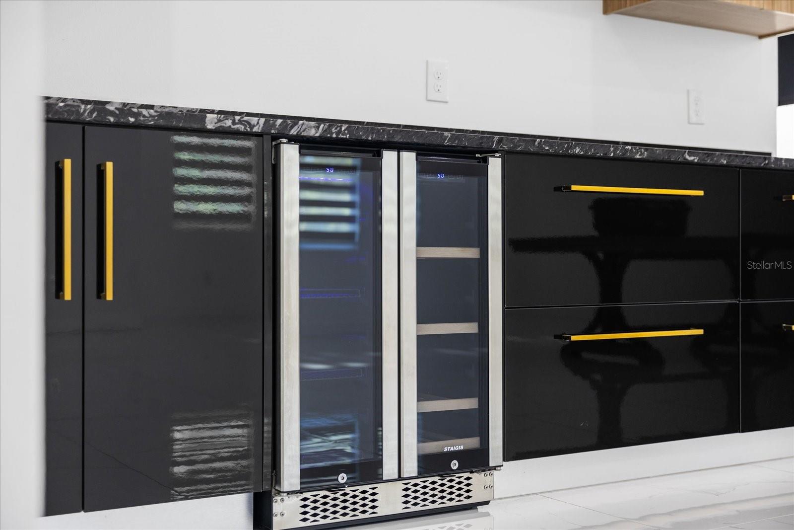 Image 13 of 67 For 902 Sligh Avenue