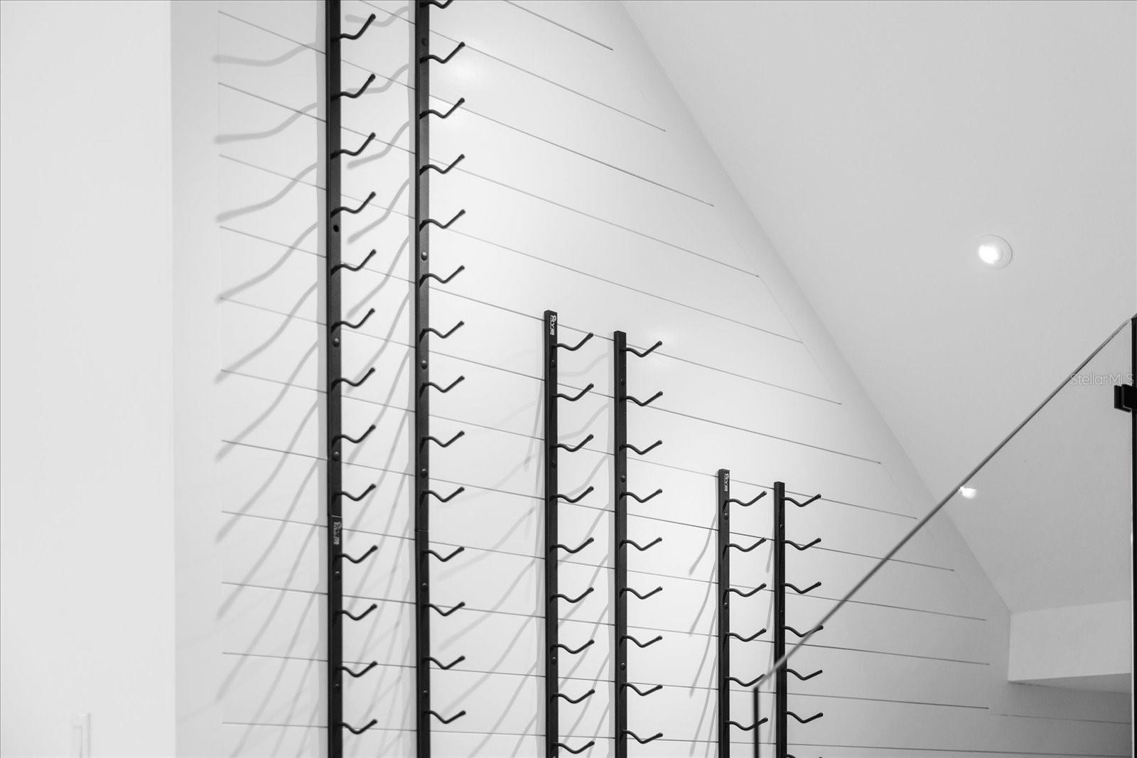 Image 21 of 67 For 902 Sligh Avenue