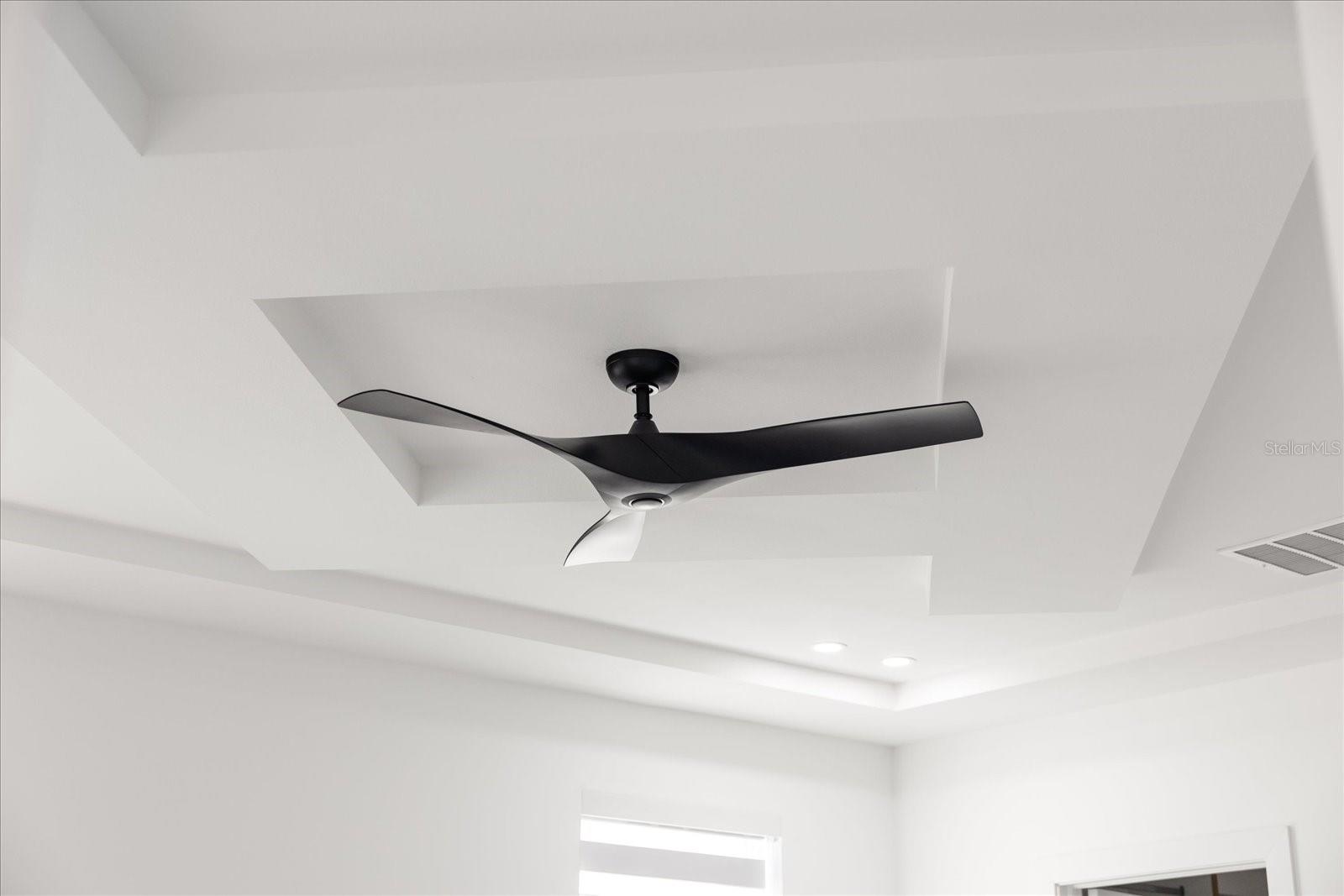 Image 35 of 67 For 902 Sligh Avenue