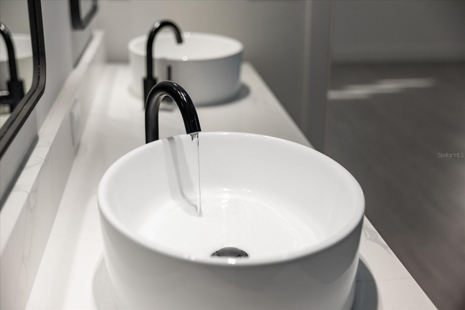 Image 41 of 67 For 902 Sligh Avenue