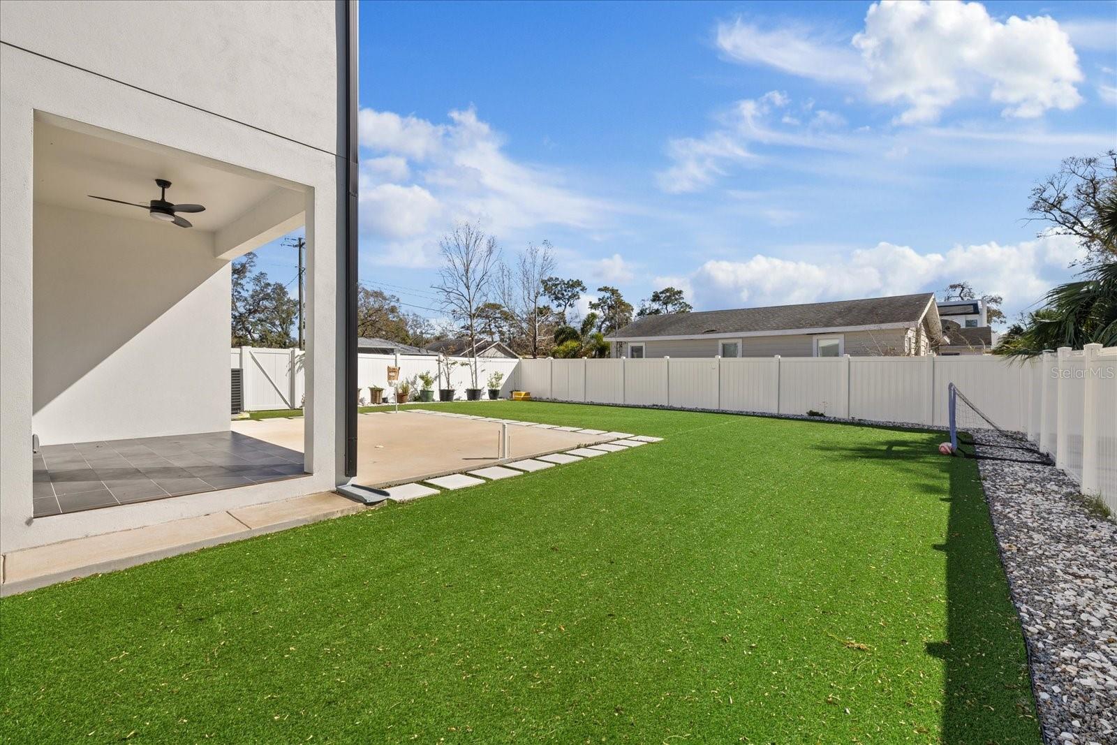 Image 48 of 67 For 902 Sligh Avenue