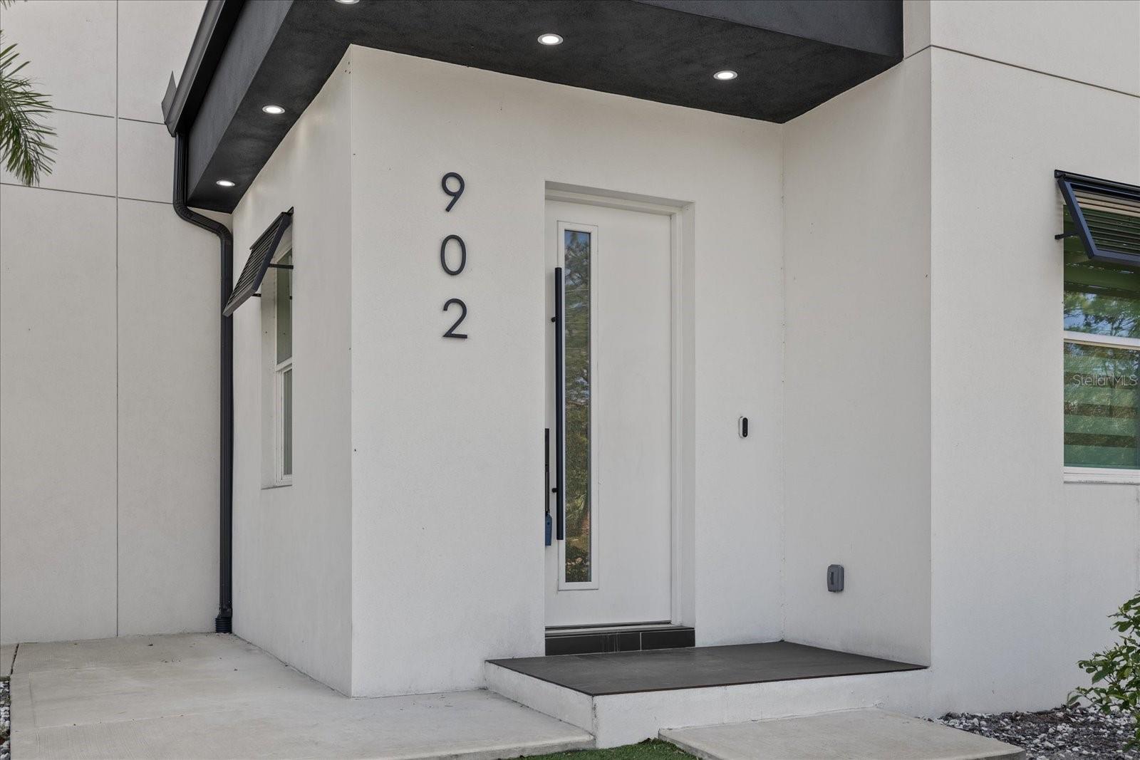 Image 5 of 67 For 902 Sligh Avenue