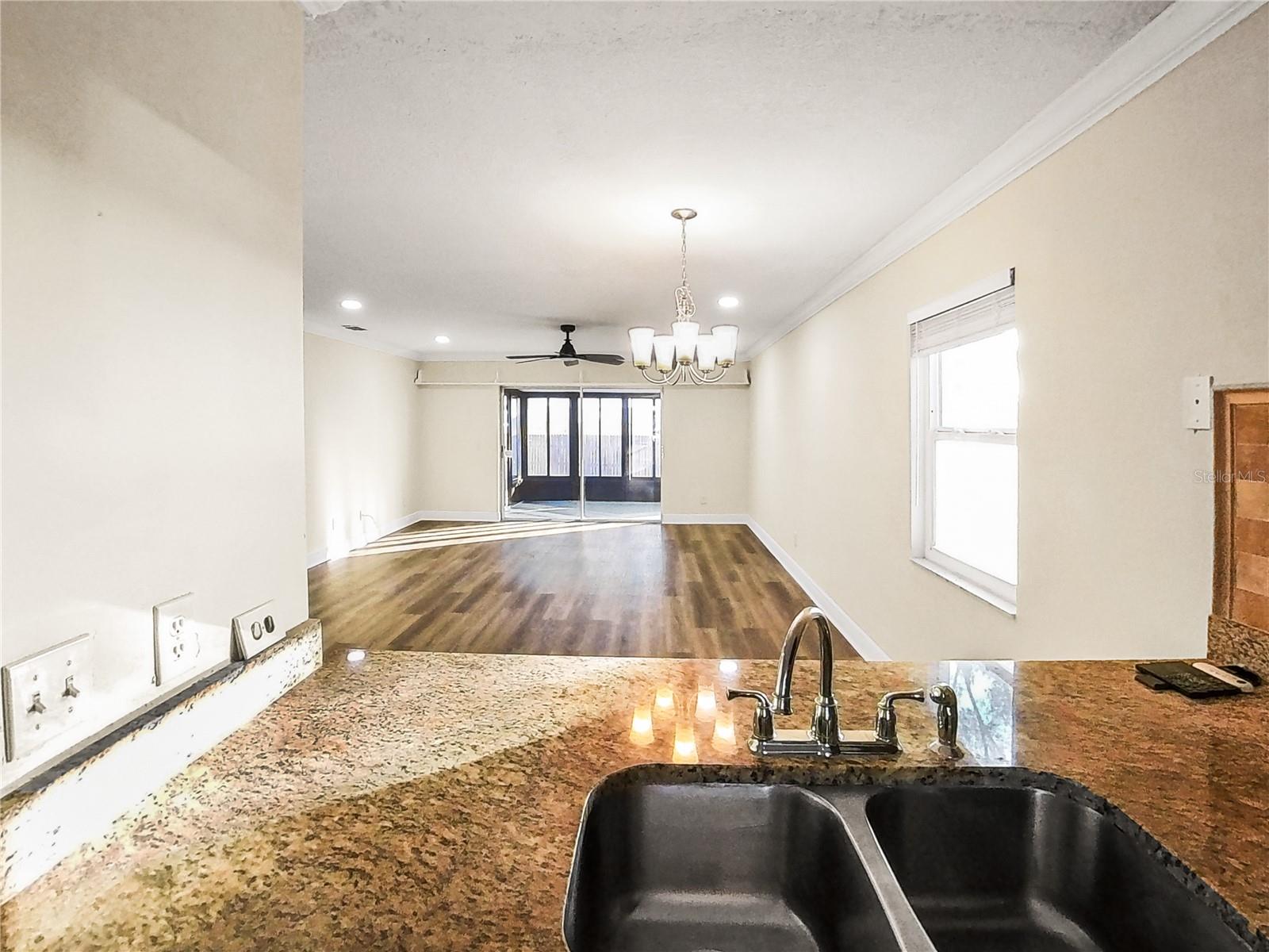 Image 26 of 43 For 8341 Paddlewheel Street