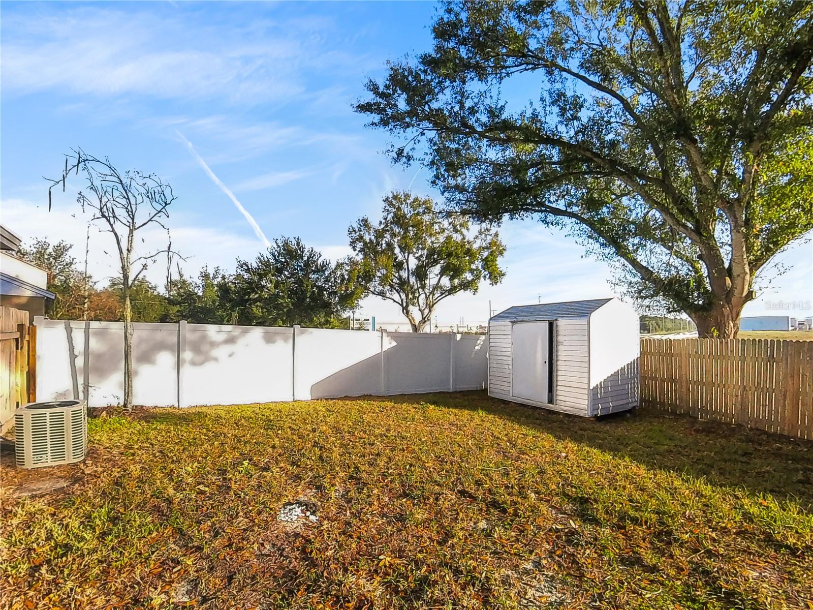 Image 35 of 43 For 8341 Paddlewheel Street