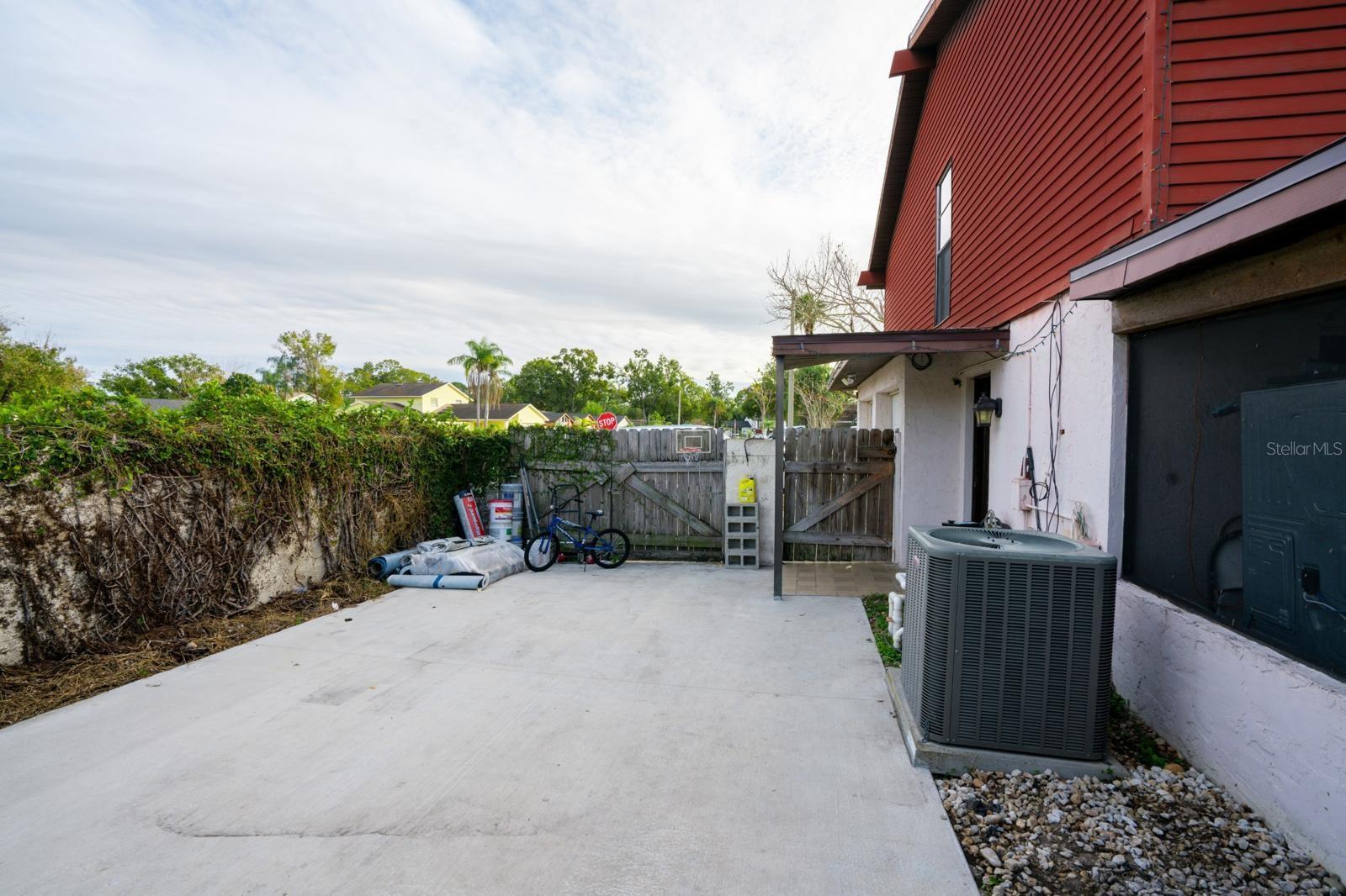 Image 23 of 24 For 7501 Twelve Oaks Boulevard