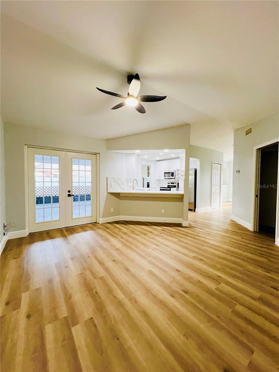 Image 11 of 30 For 12195 71st Way